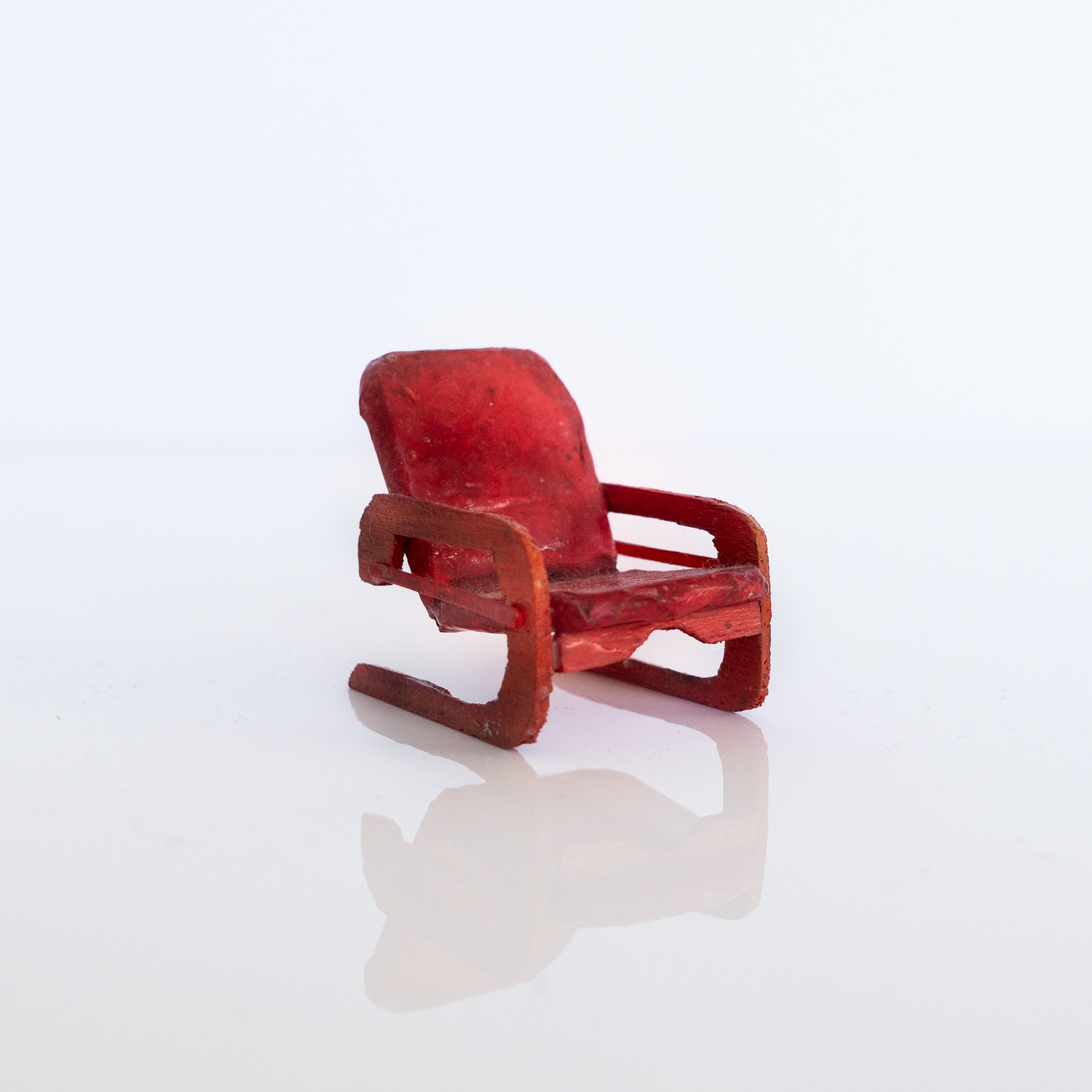 1/2" Airline Chair