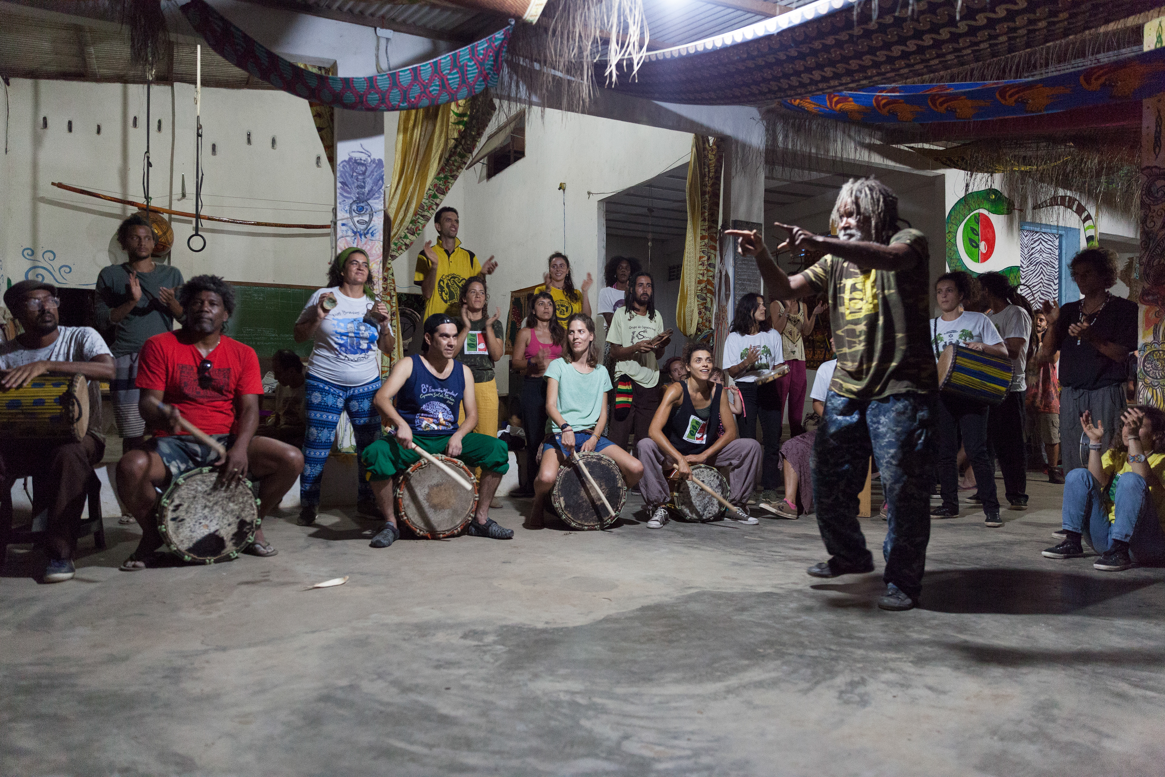 Making music under the direction of Mestre Cobra Mansa