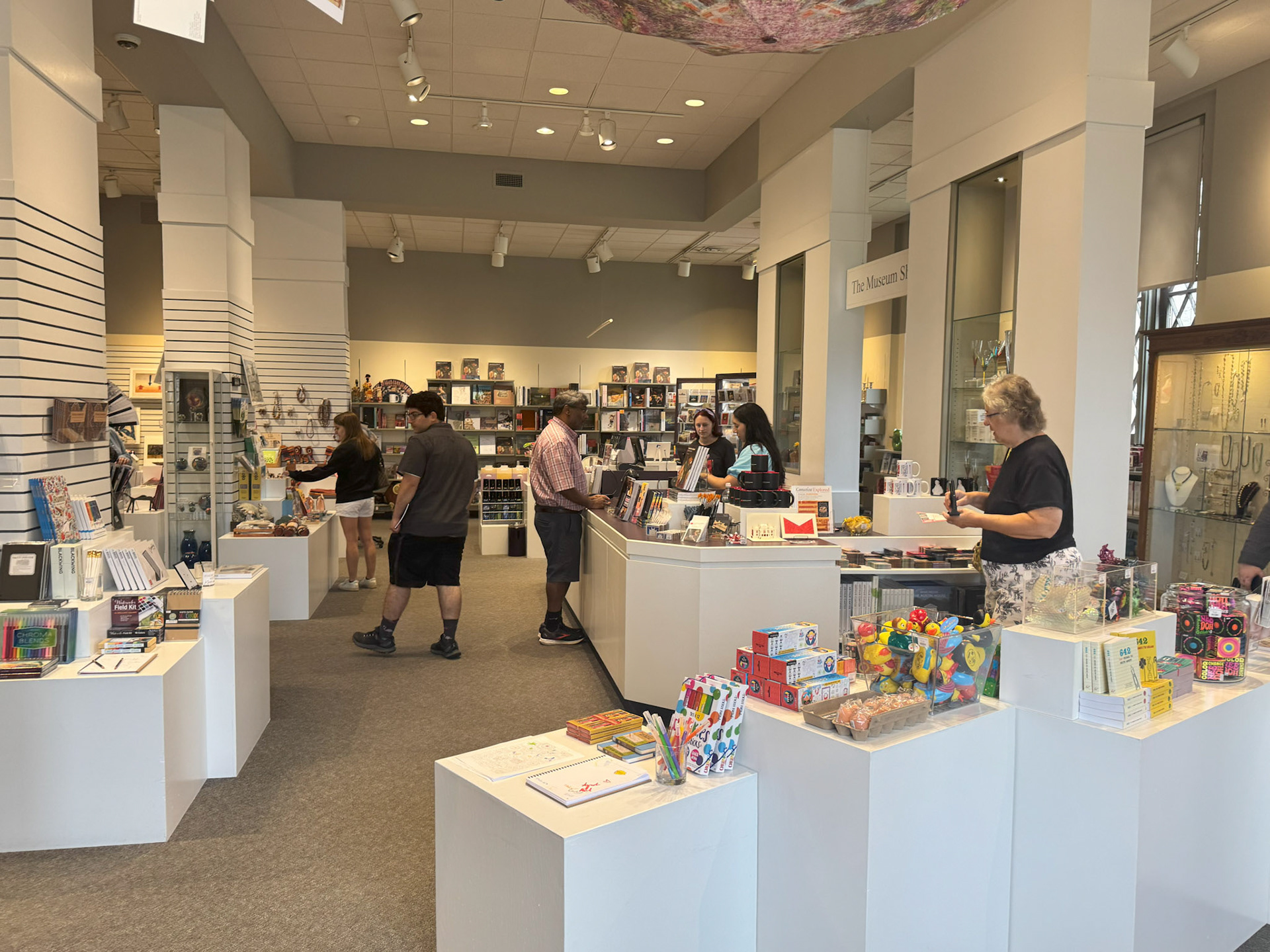 Picture of the gift shop at Wadsworth Museum.