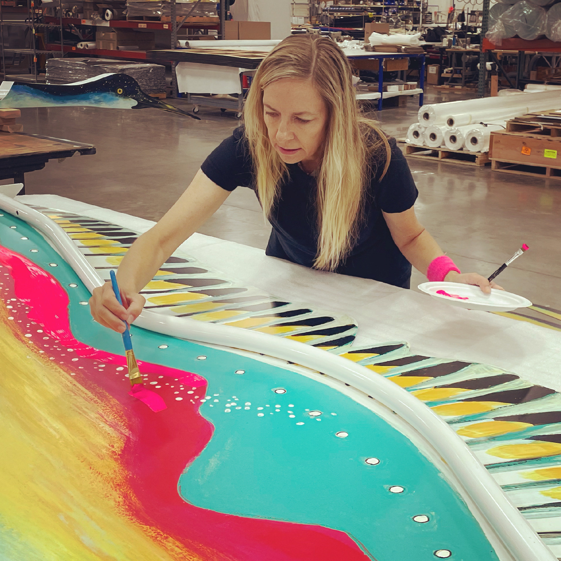 Painting wing details