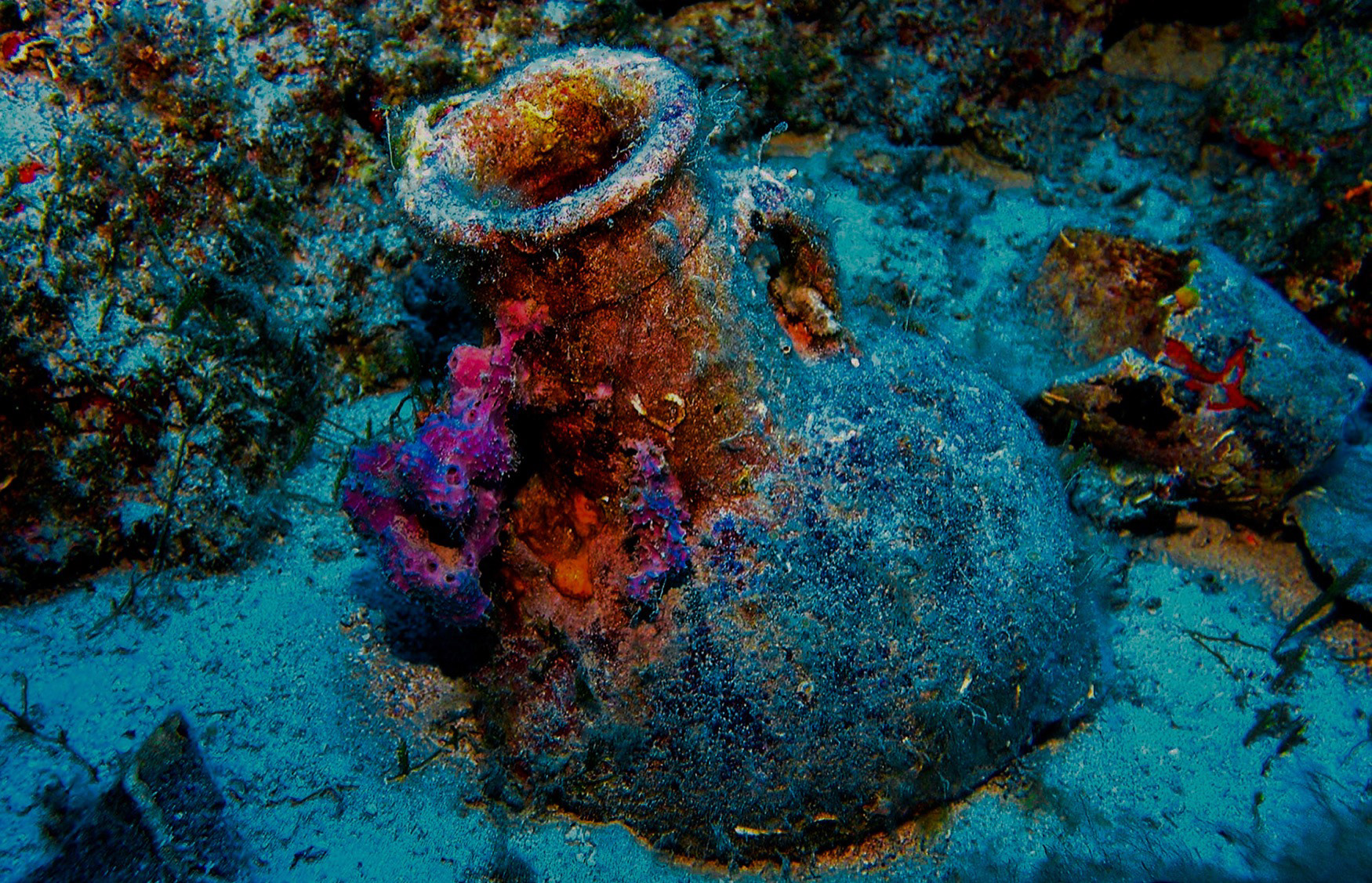 Amphora, Çeşme