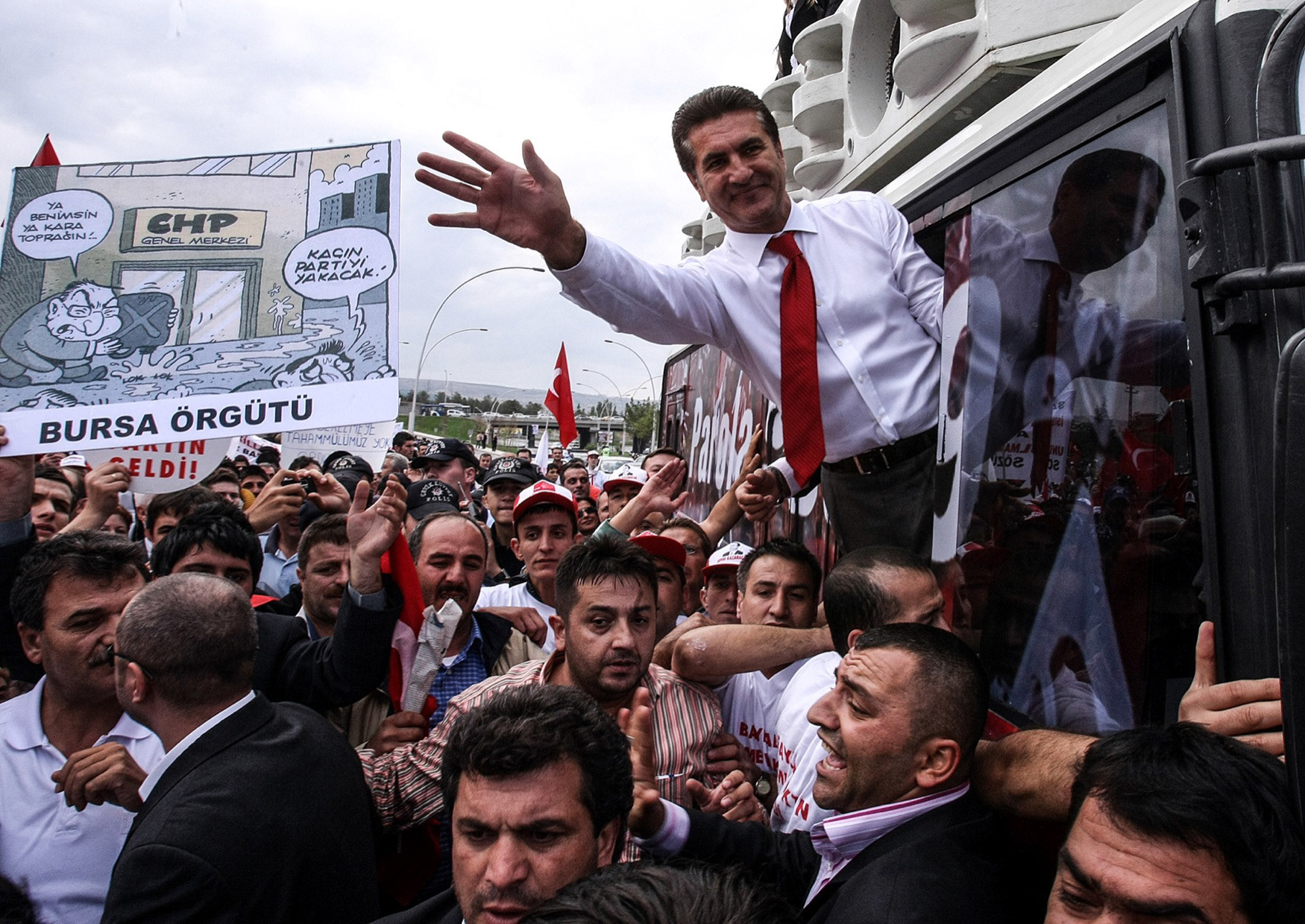 Candidate for the leadership of Republican People's Party Mustafa Sarıgül, Ankara, 2007