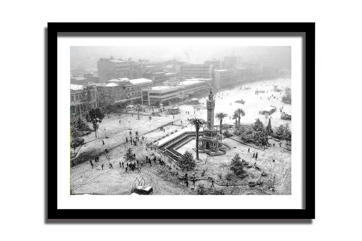 $ 125  -  Baskı Boyutu 40 X 60