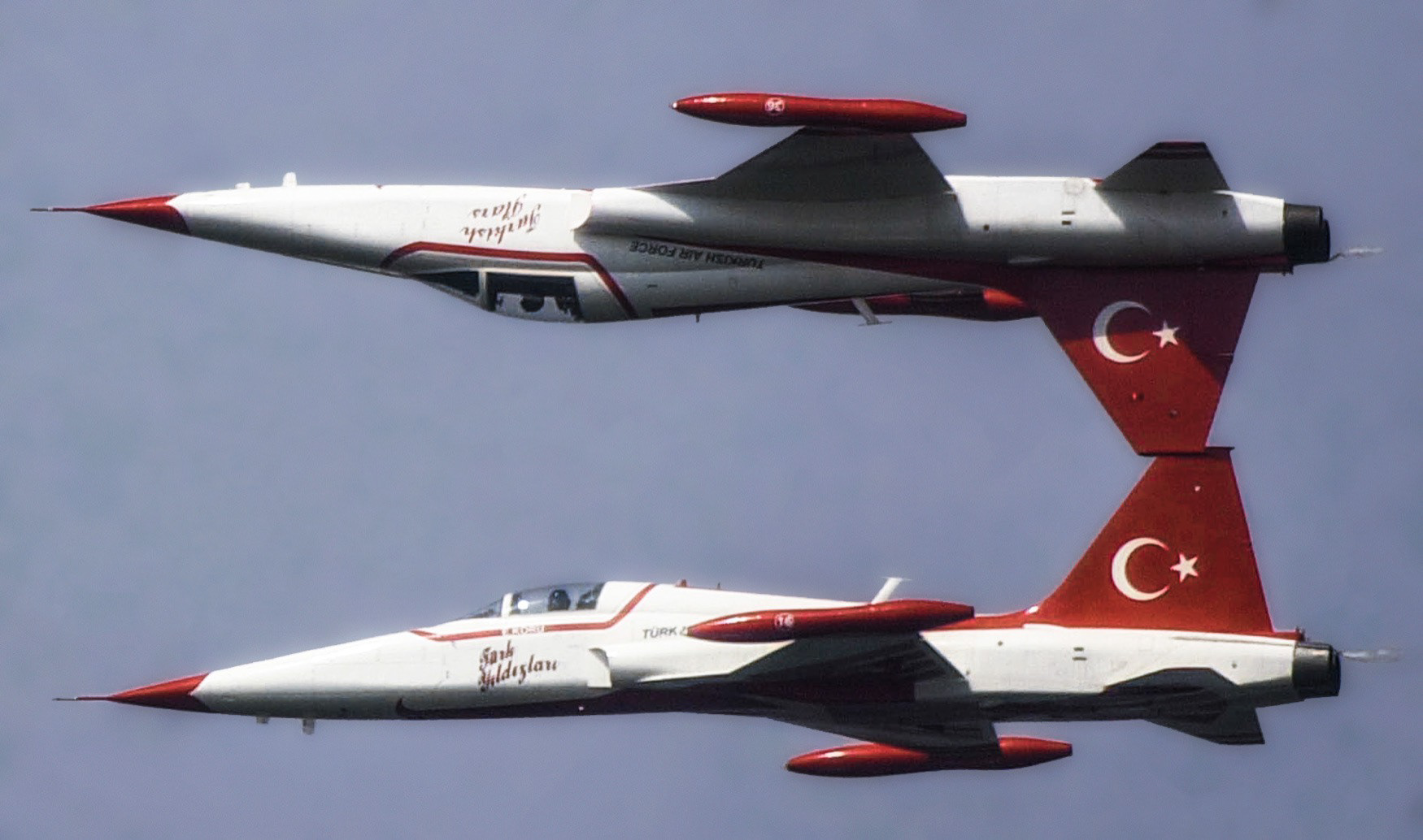 Turkish Air Force aerobatic demonstration team which called Turkish Stars are flying on the sky for 9 September Izmir's Independence Day, 2002