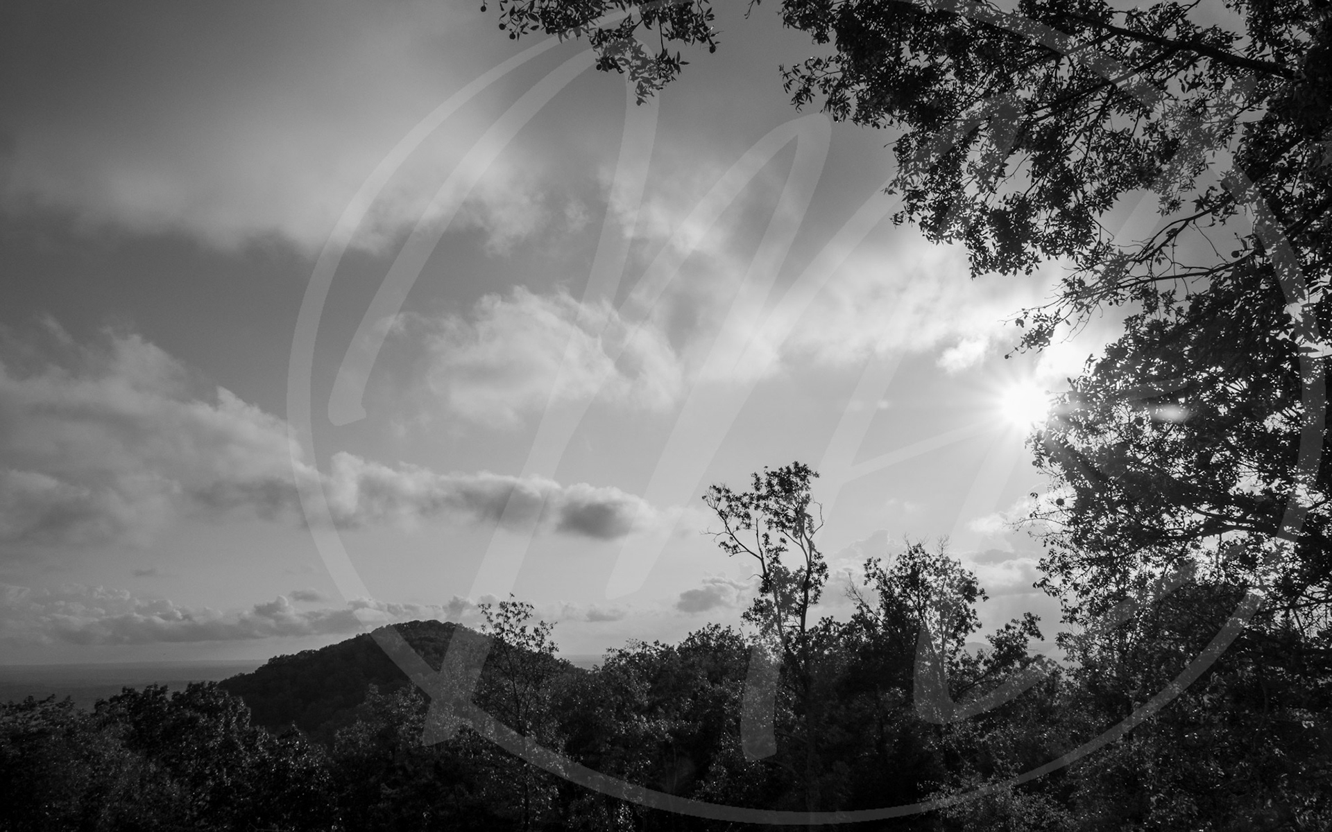 Sun on Little Kennesaw