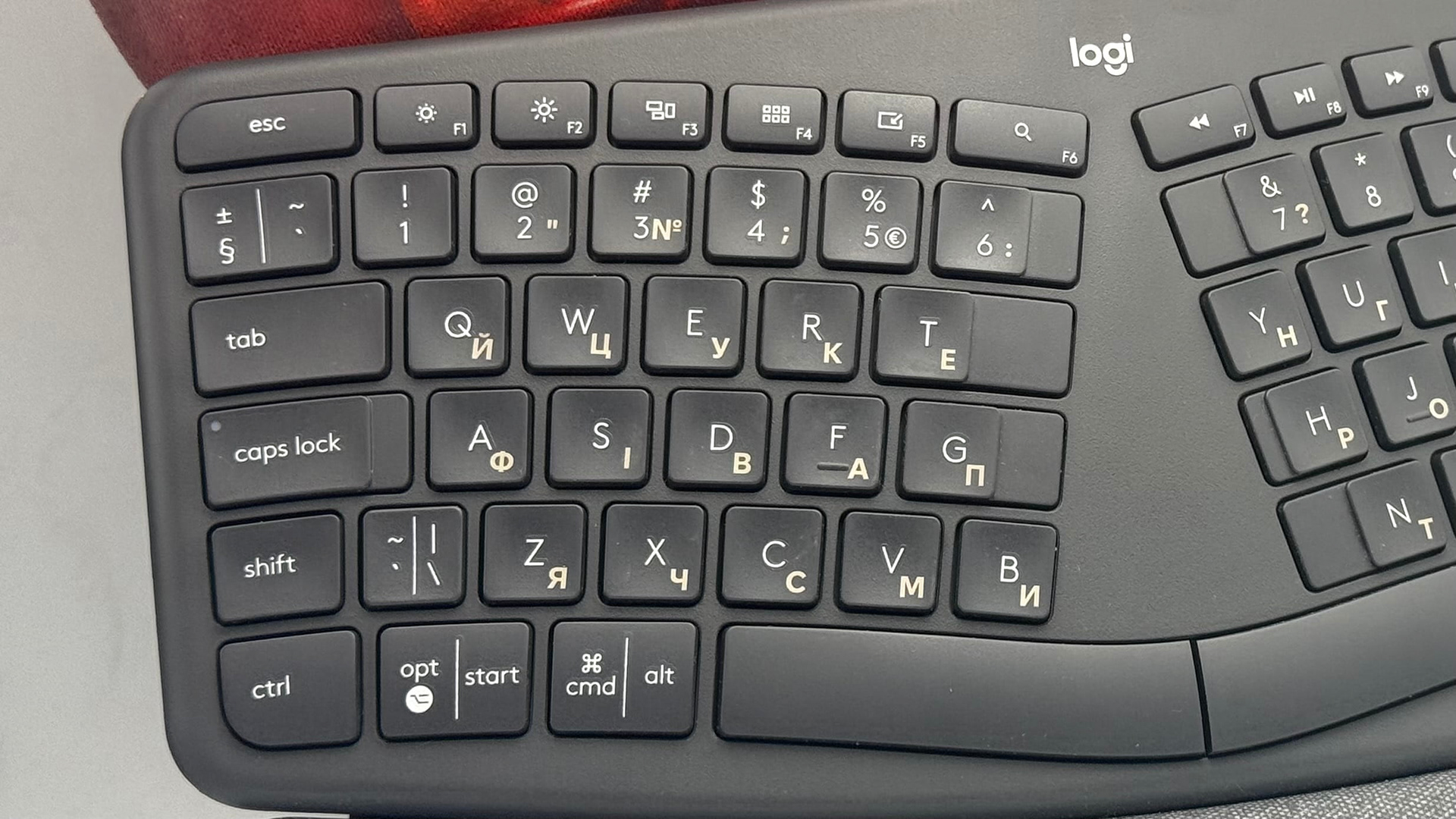 Logi Ergo K860