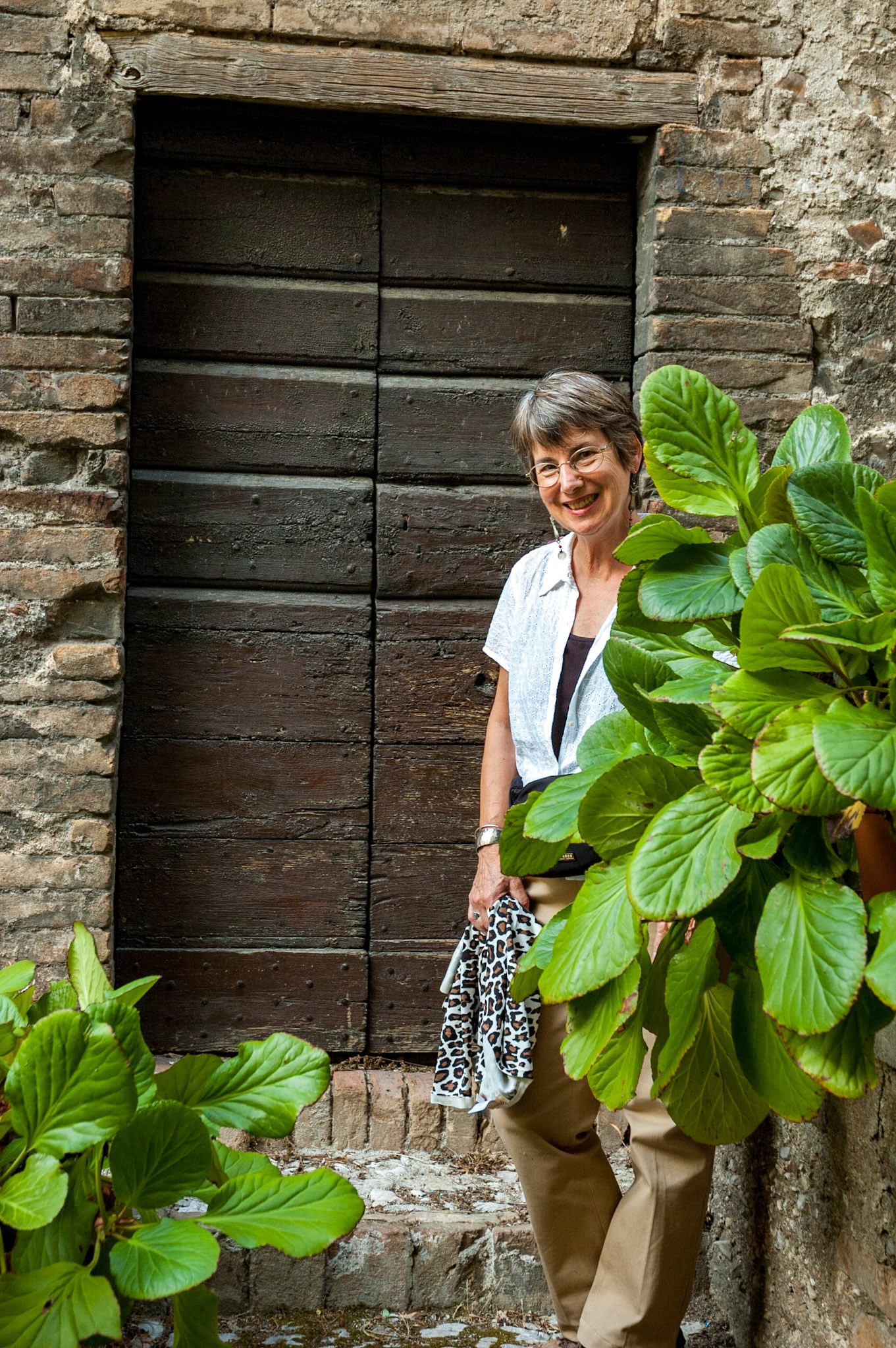 Great doorways and Linny.