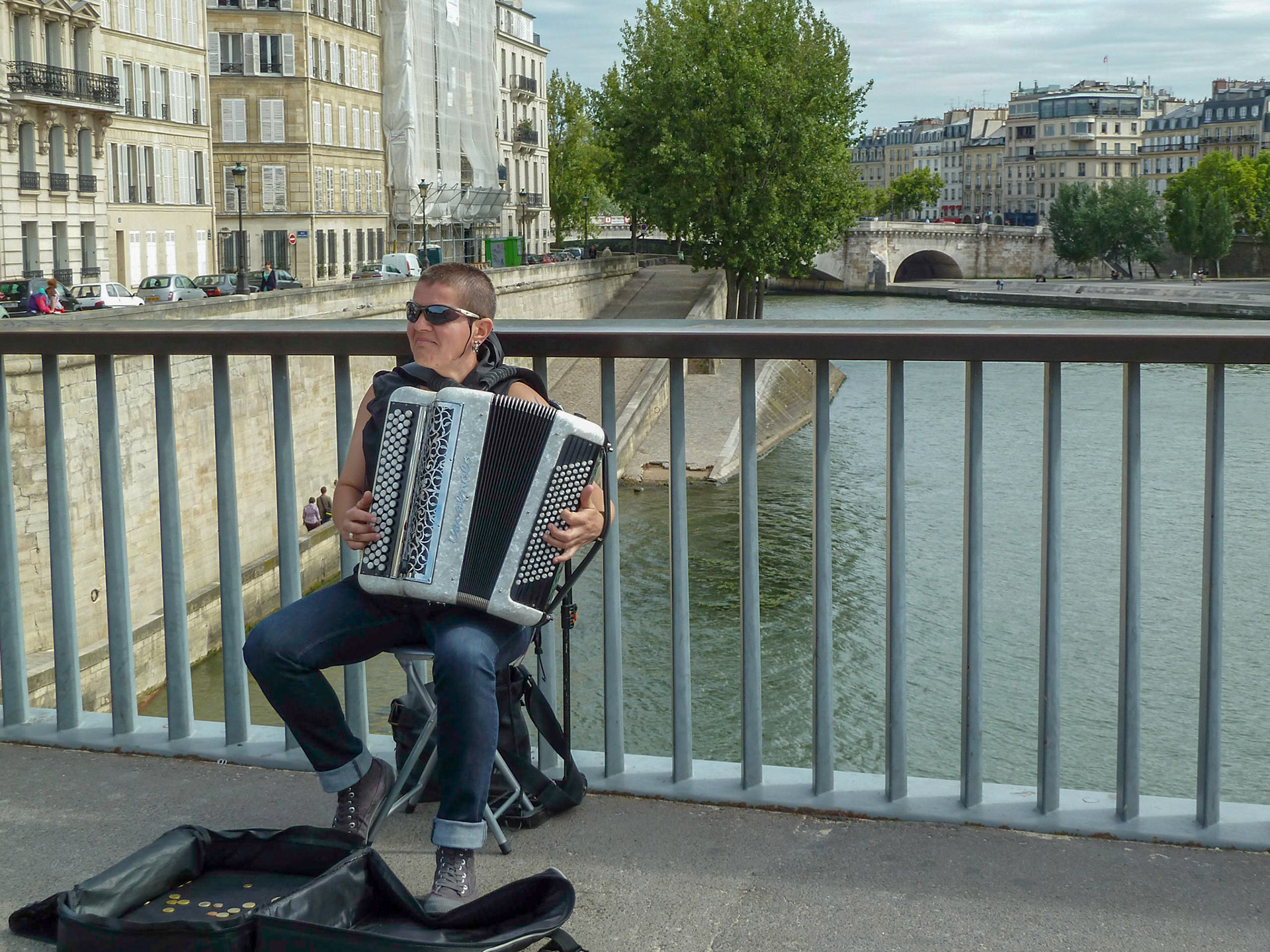 Bridge musician. Damned fine accordian player.