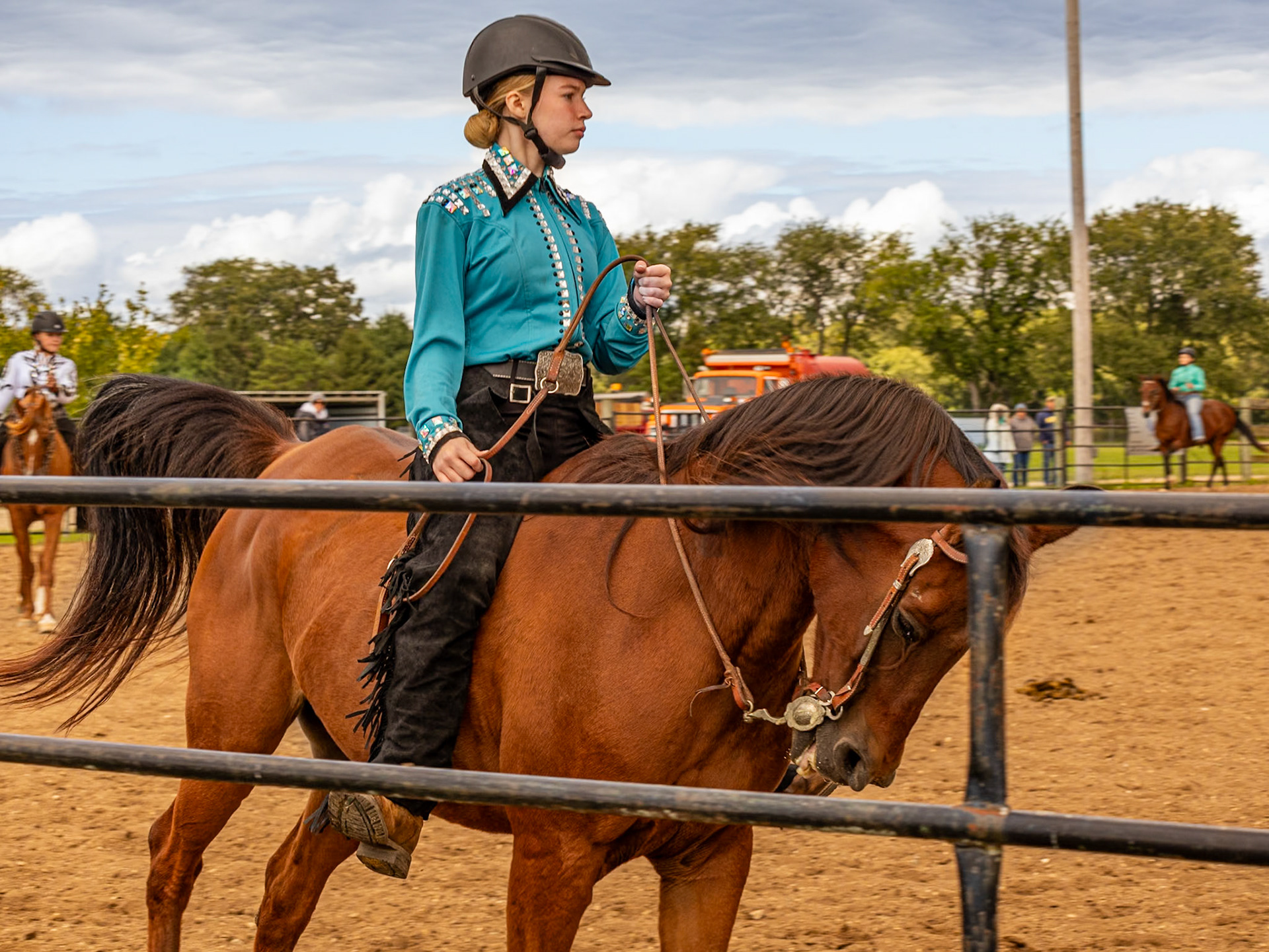 Sadie Barnes and Pudge — elegance in motion, ready to shine. (Photo by Ava LaBine)