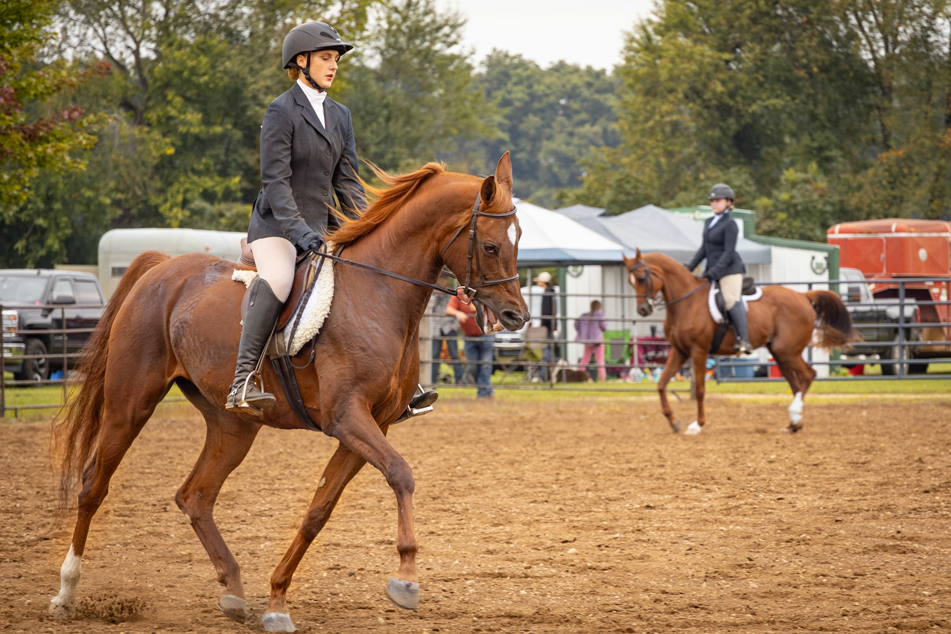 Layla Bouwens and her horse Lily Rose keep focused for the win. (Photo by Ava LaBine)