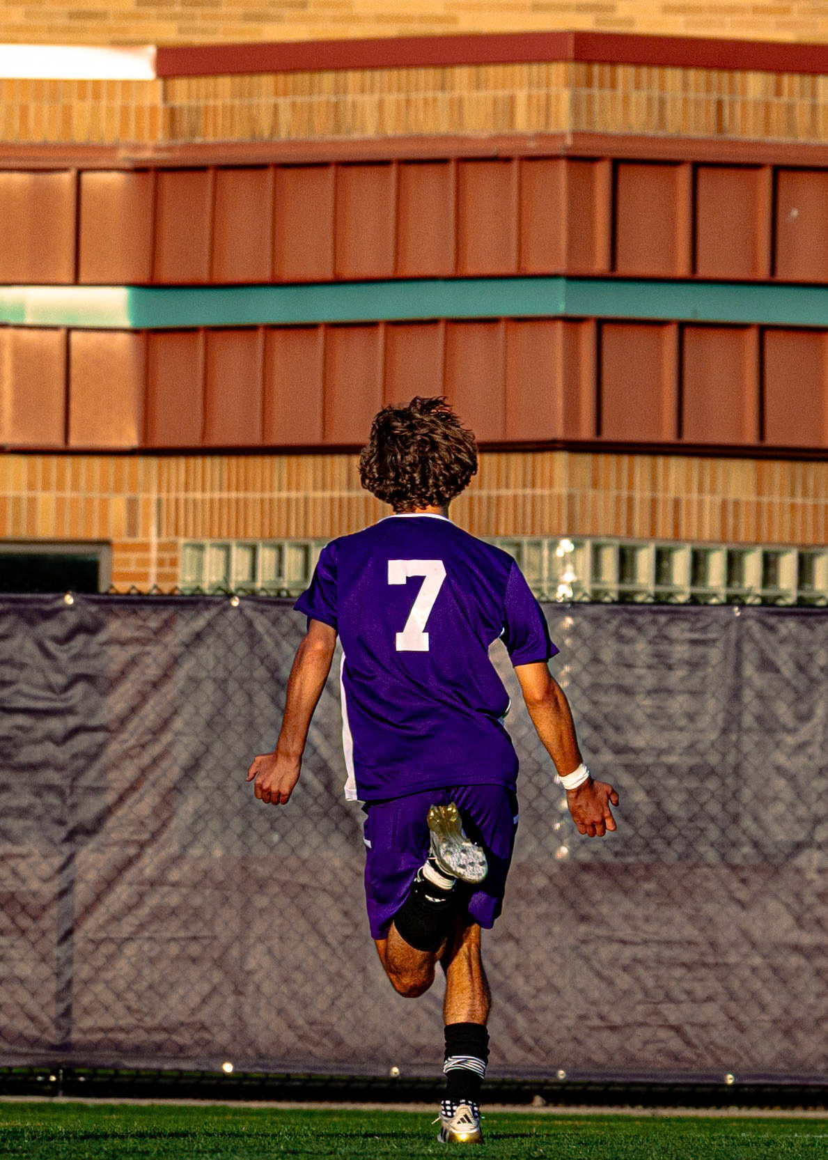 (Photo by Andrew Barnum) VS19