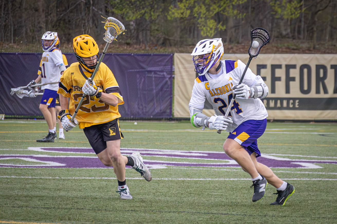 Seconds before his second goal, Lincoln Senti moves the ball upfield, moving into the offensive zone. (Photo by Abby Skibinski).
