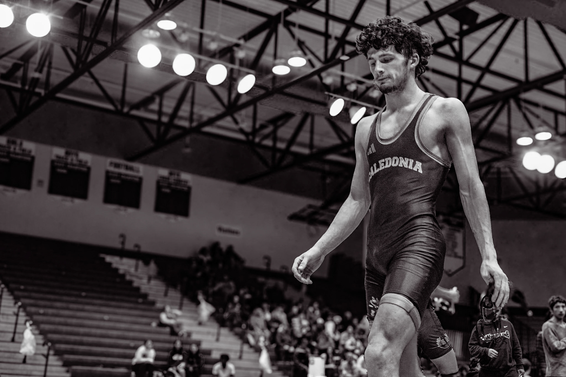 Ben Moss leaves mat after solid preformance. (Photo by Jaylin Potter)