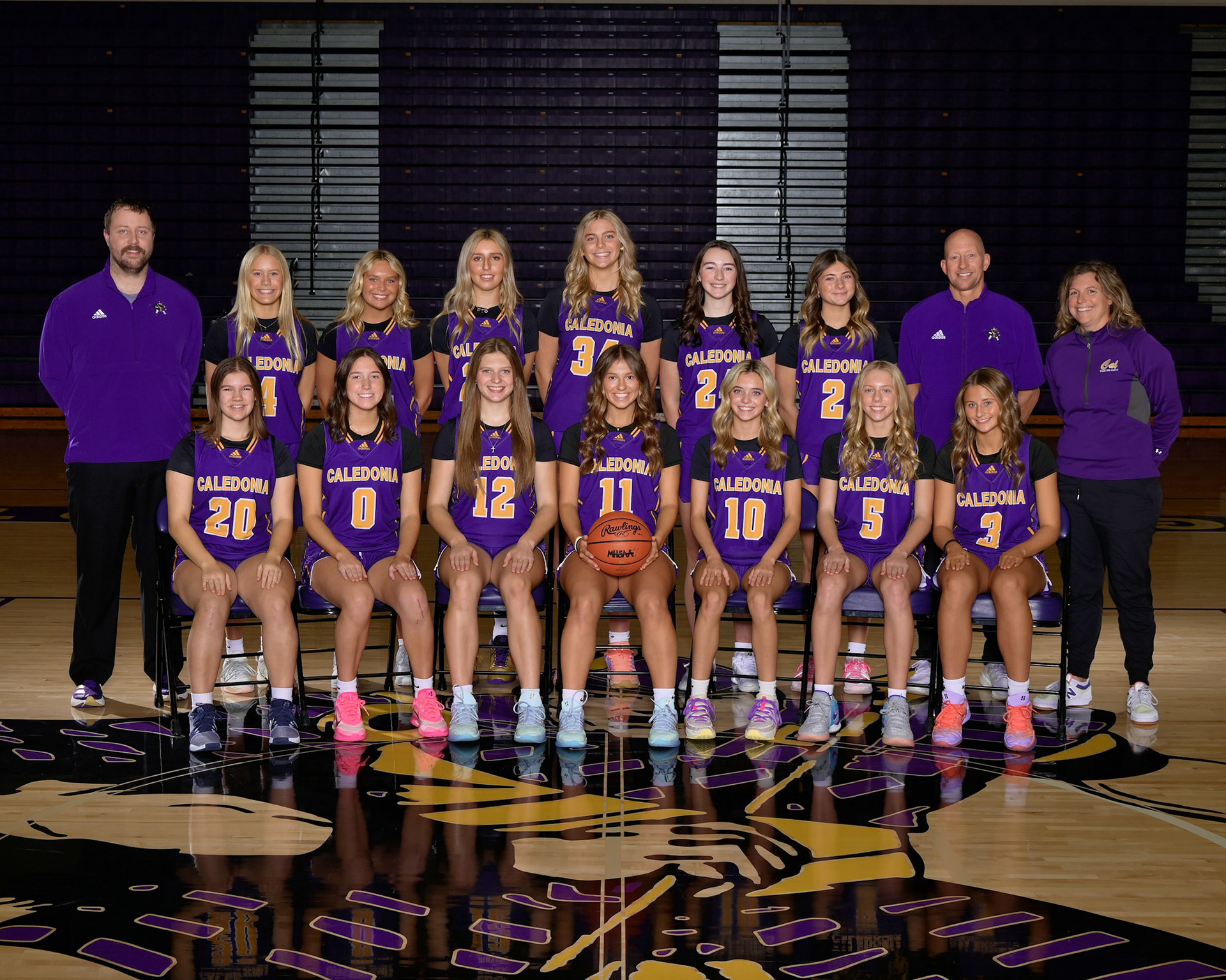 Varsity Girls Basketball (Photograph displayed with permission from Geskus Photography Inc.)