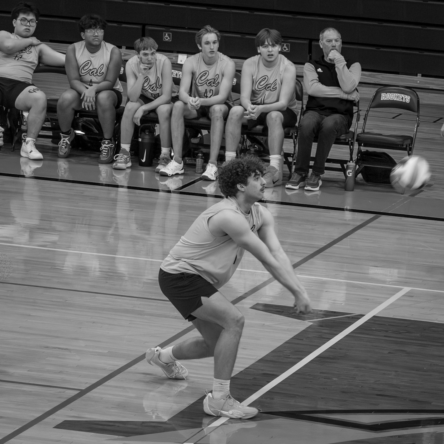Quick reactions from Malachi Hanson on the defensive play. (Photo By Natalia Teneyuque)
