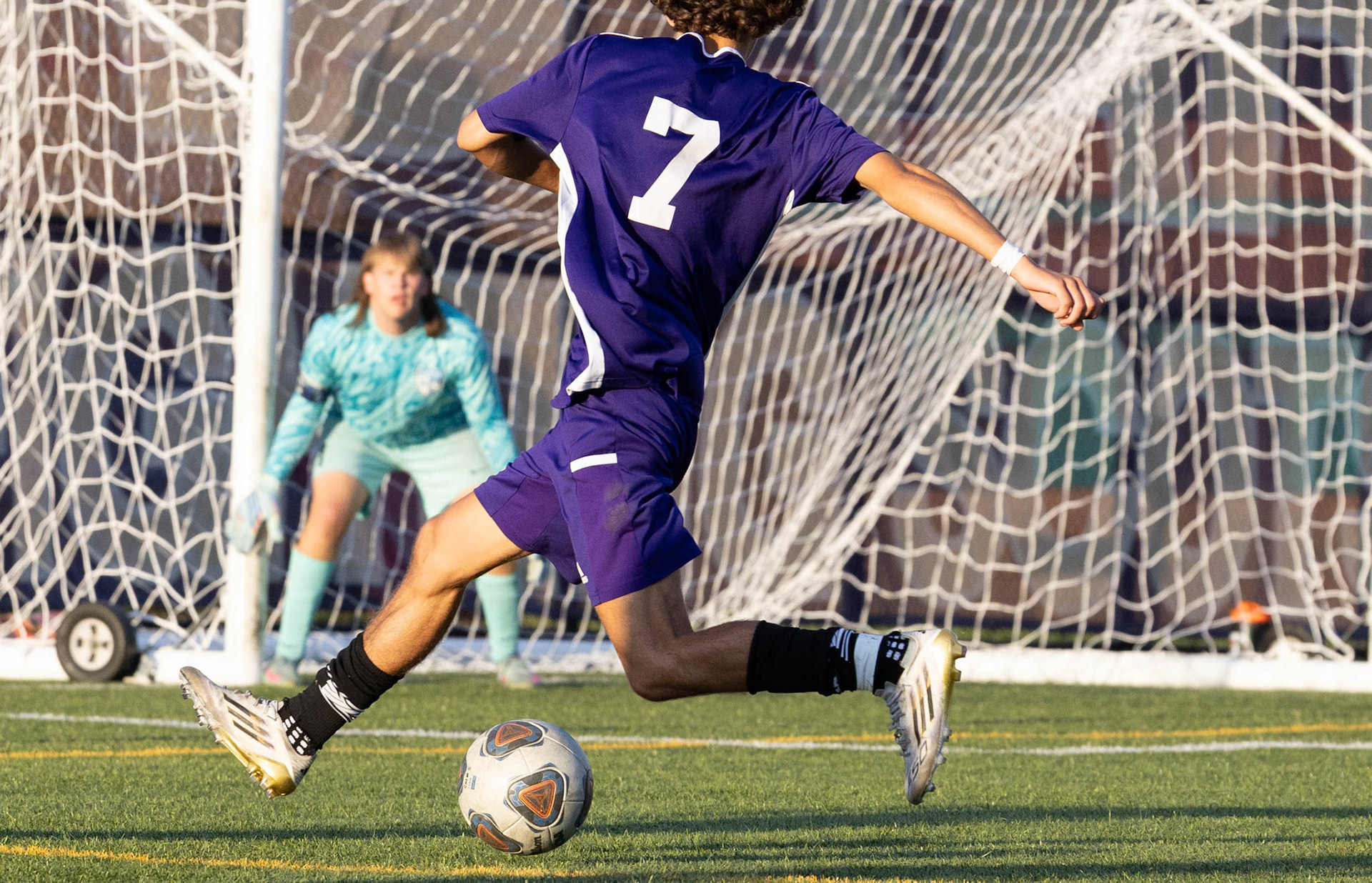 (Photo by Andrew Barnum) VS18