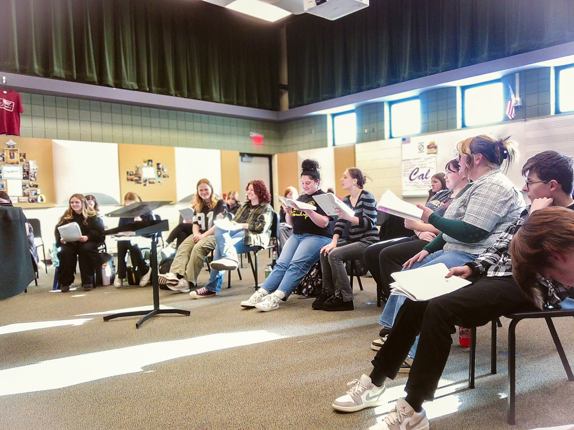 Choral students reherse for the musical, Willy Wonka. (Photo by Lucas Swartz)