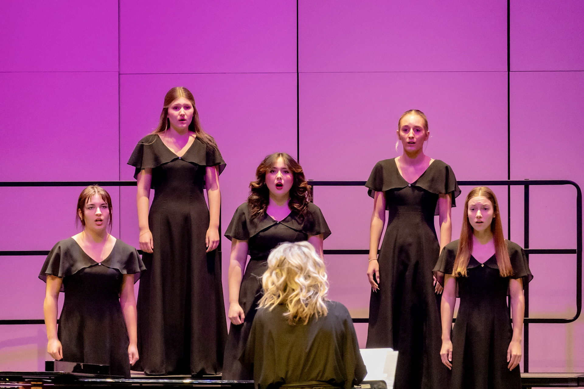 Alivia Baareman sings with conviction during the 2026 Winter Treble-Choir Concert. (Photo by Lucas Swartz)