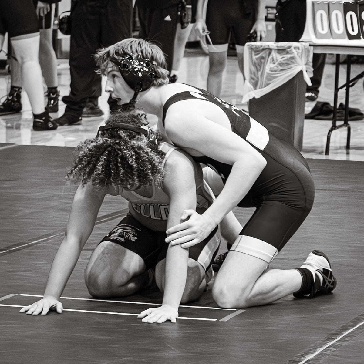 Owen McCormick takes position to start the final period and securesthe win. (Photo by Rhyan Guzman)