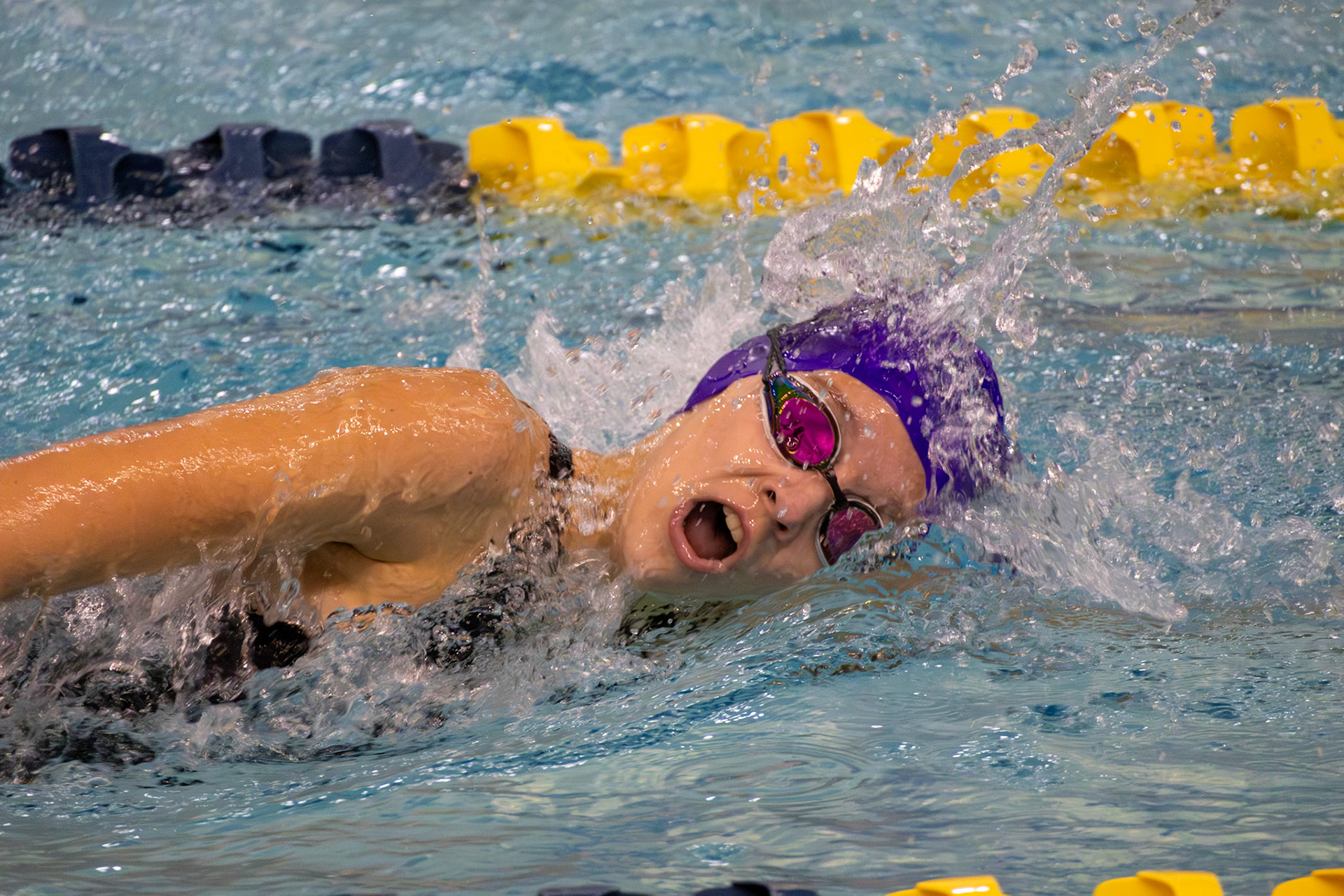 Lily Klein drives forward in the 200-yard freestyle, staying focused as she moves smoothly through each lap. (Photo by Hailey Thayer)