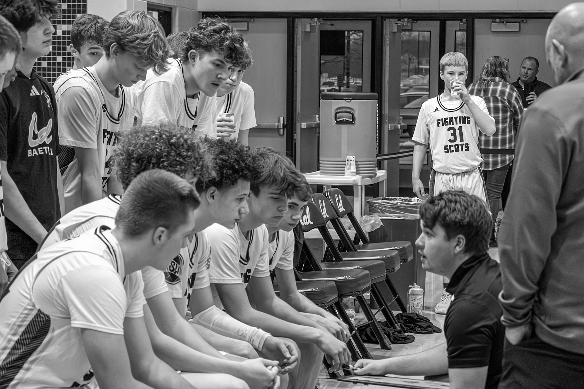 Listen up! (Photo by Elsha Bytwork)