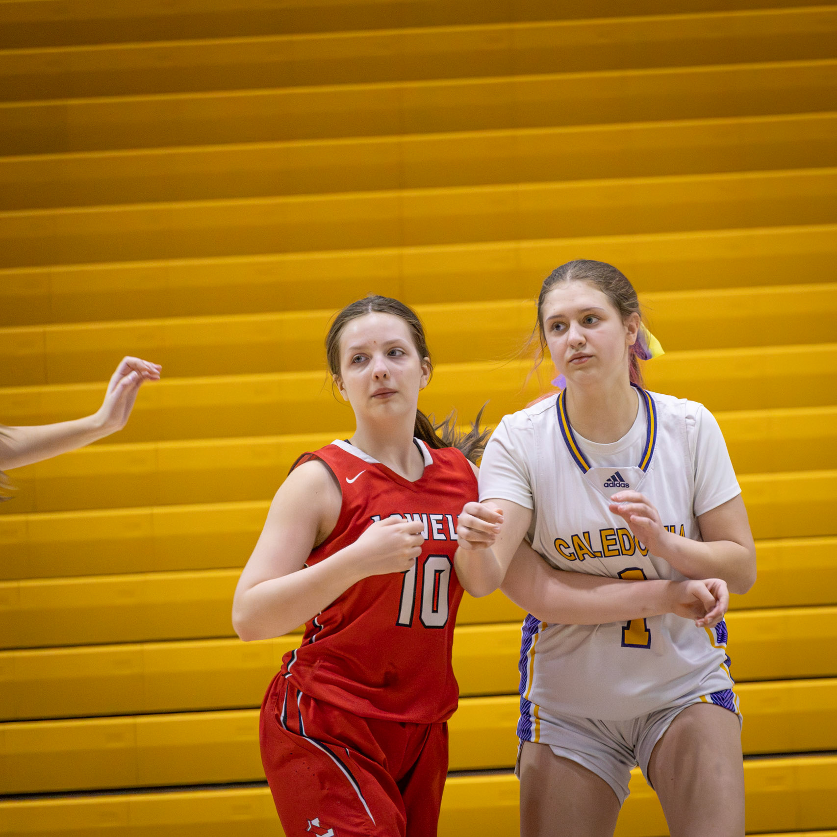 Aunestea Hanson fights through contact, staying strong and focused on the play. (Photo by Landry Mueller)