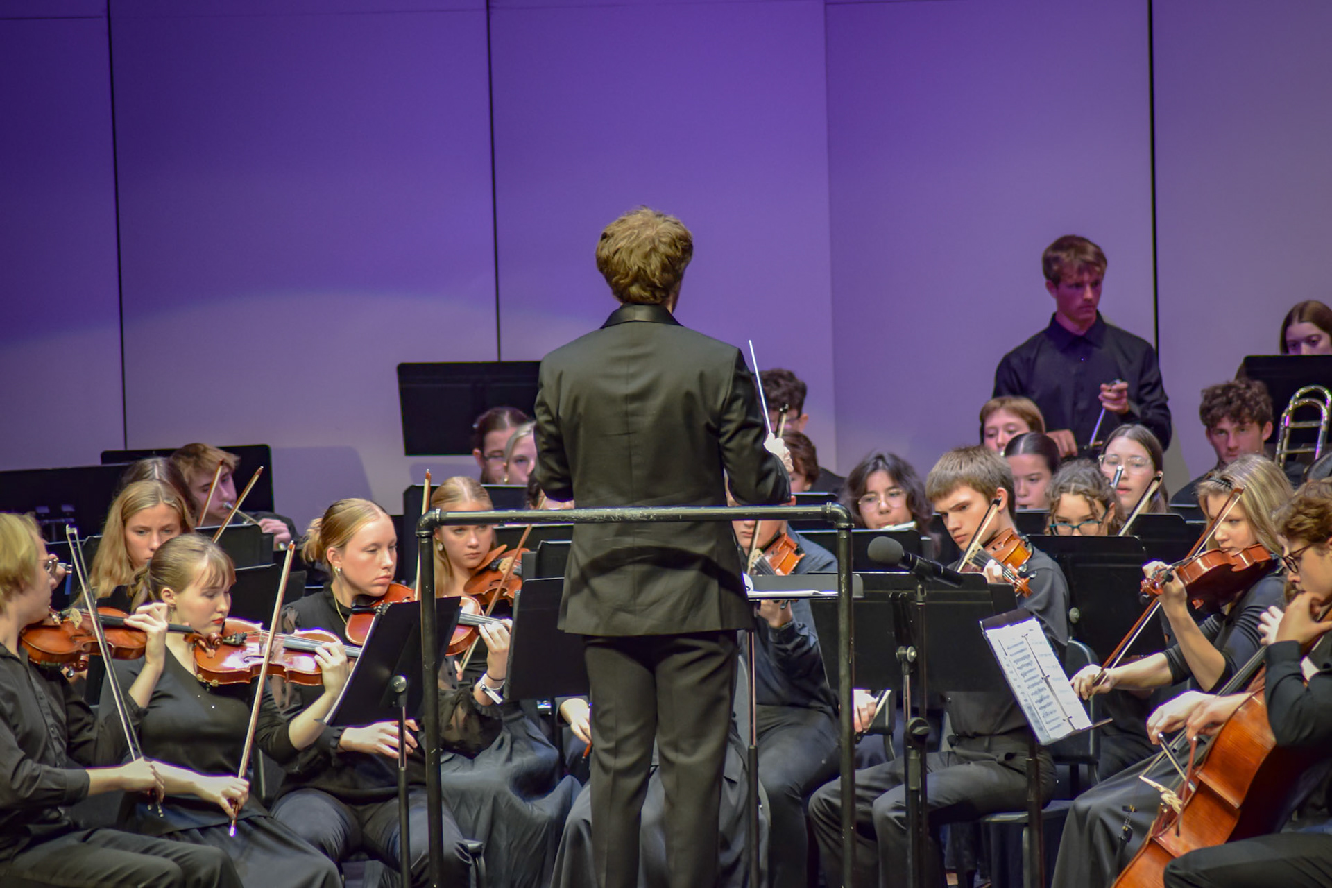 Directing magic. (Photo by Ollie Fox)