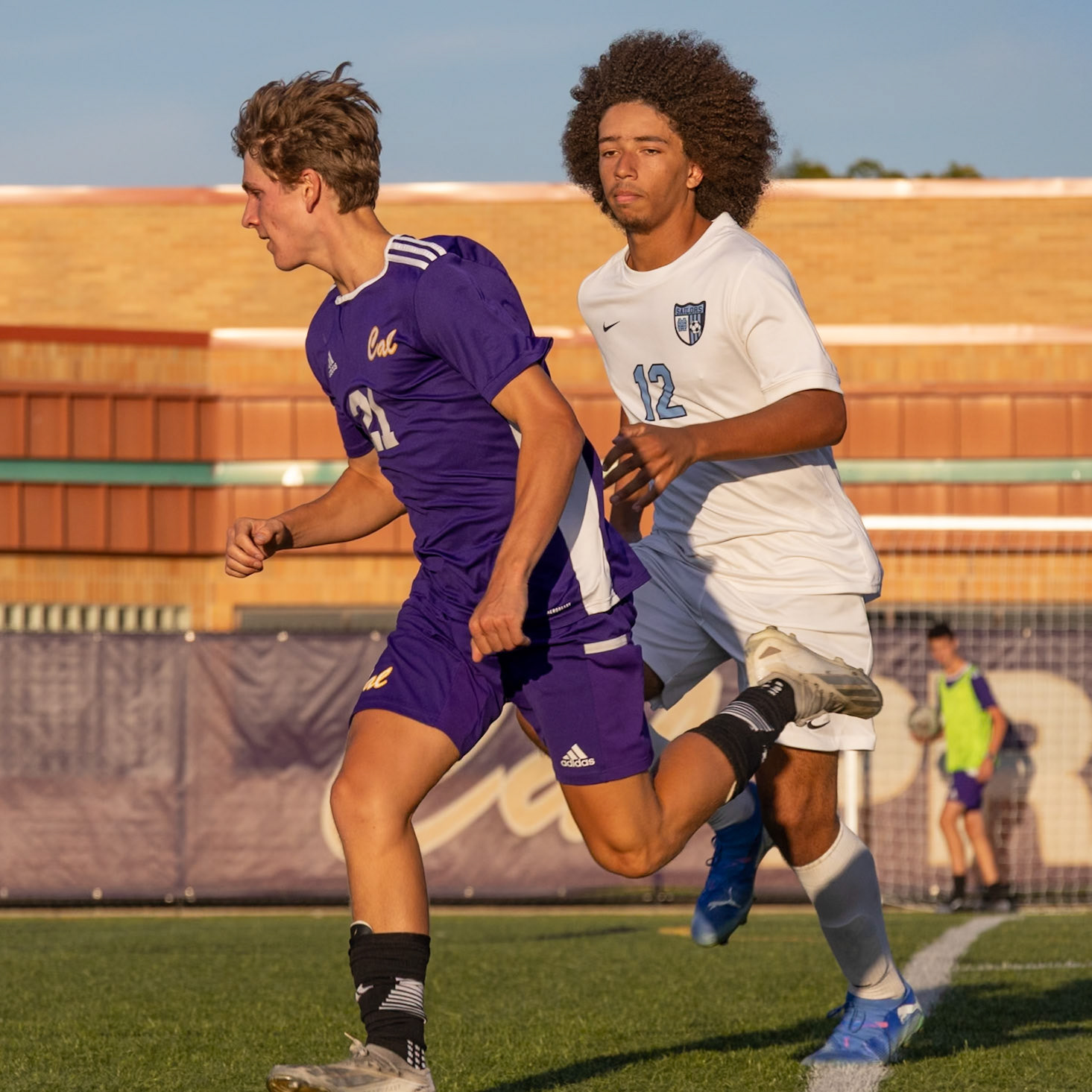 Sophomore Corbin Ryder works to get open, breaking away from his defender.(Photo by Rhyan Guzman)