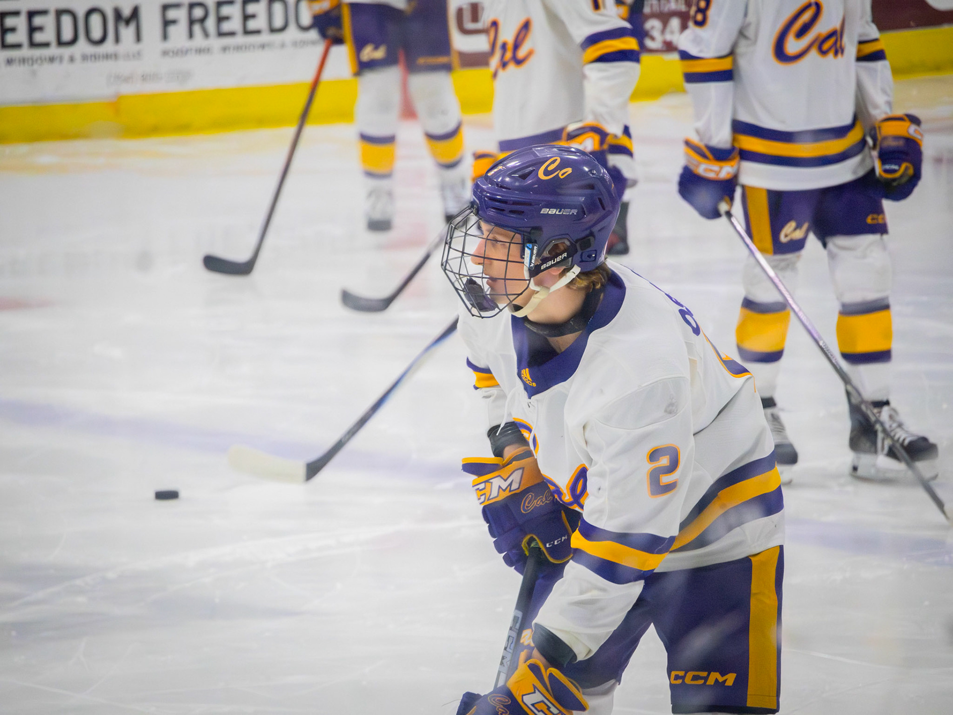 REPS Warming up for his game, Austin Osborn waits for an openning to shoot. (Photo by Ella-Grace Wickens)