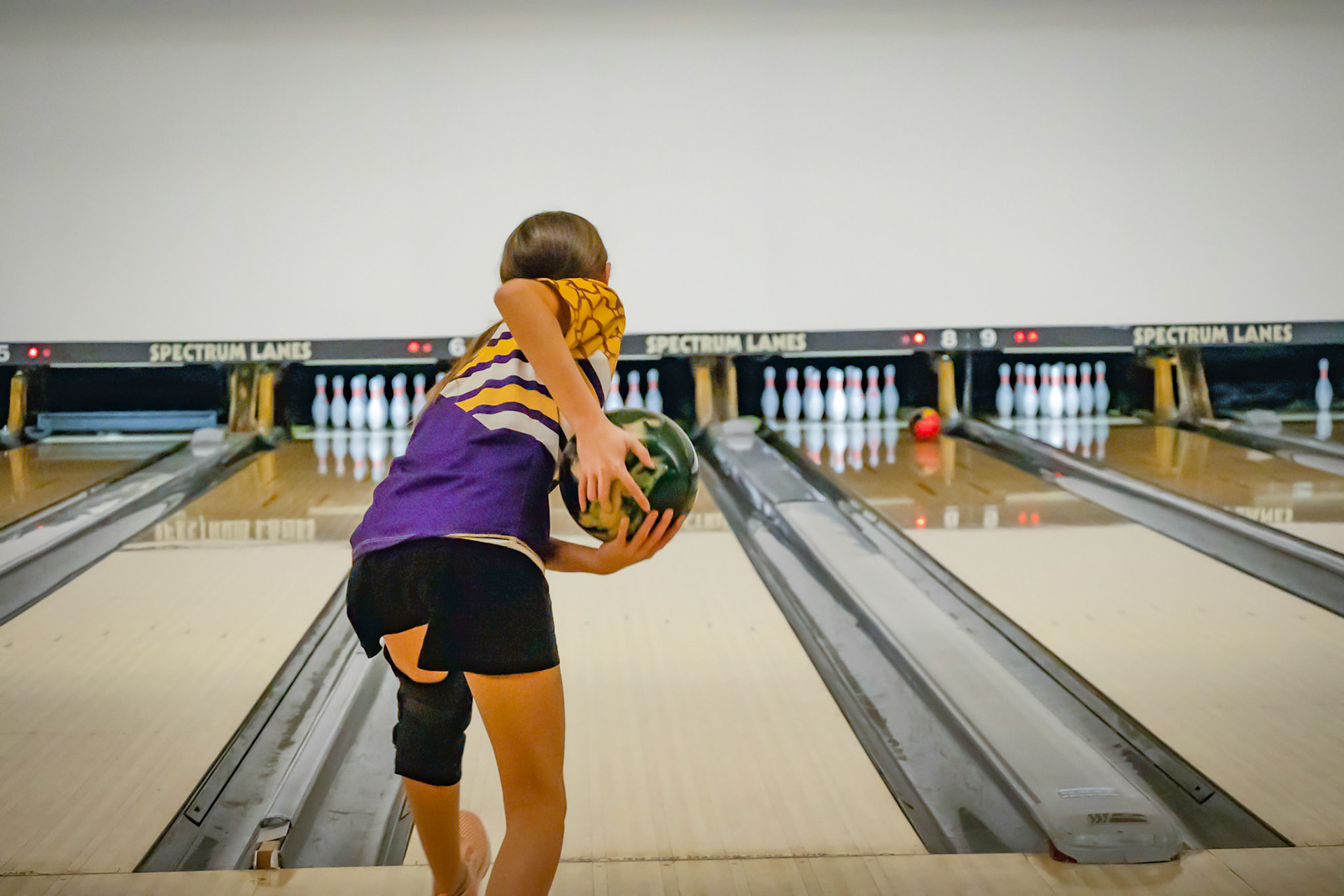 keni looking cool throwing the ball down (Photo by Kacy Rosted)