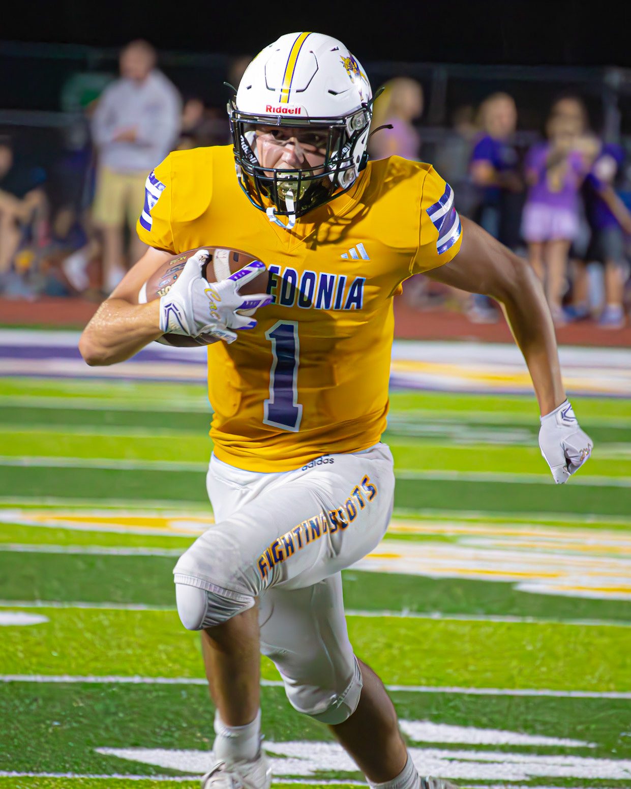 FULL STRIDE Aaron Collins sprints downfield during play. (Photo by Egan Otto)