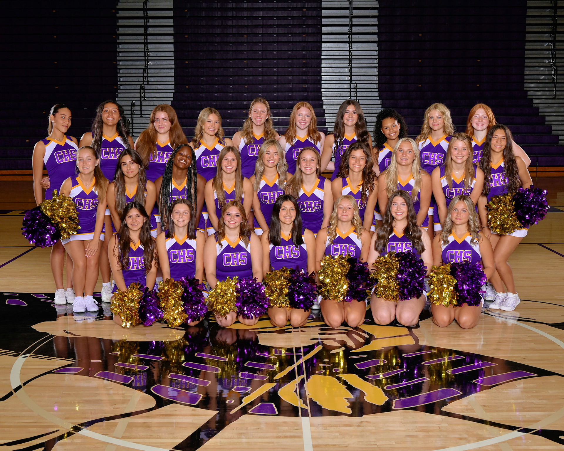 Sideline Cheer (Photograph displayed with permission from Geskus Photography Inc.)