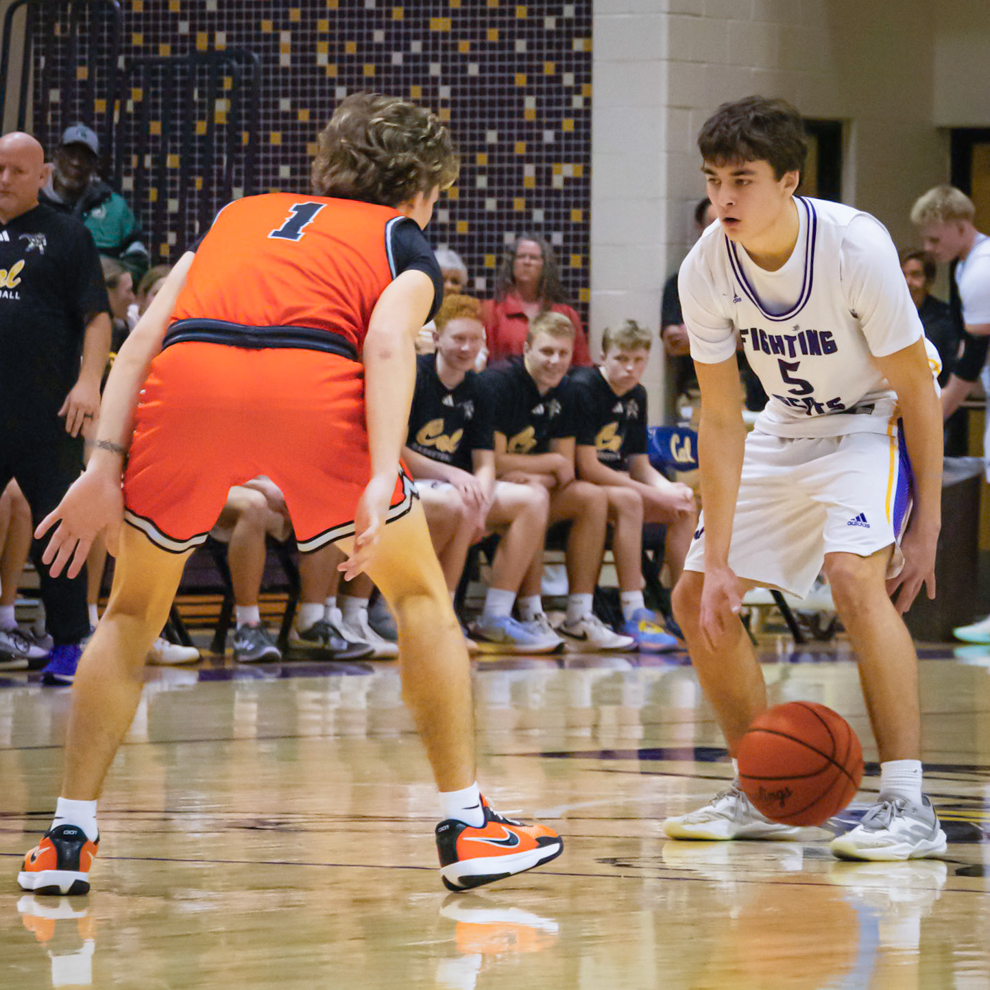 Conner Bloemers brings the ball down against his defender, reading the play for a shot or assist. (Photo by Jeremiah Pittman)