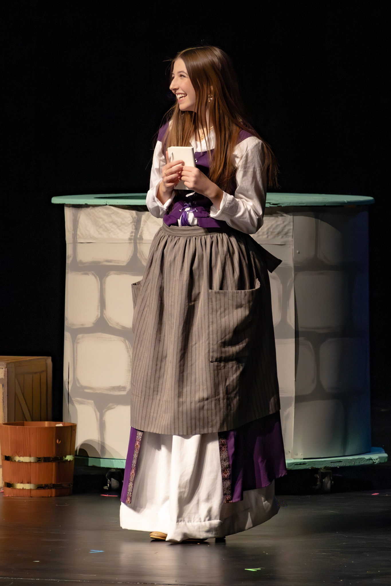 Mya-Rose Slosser shines on stage as “Girl,” her bright smile capturing the heart of the performance and the spotlight alike. (Photo by Ollie Fox)