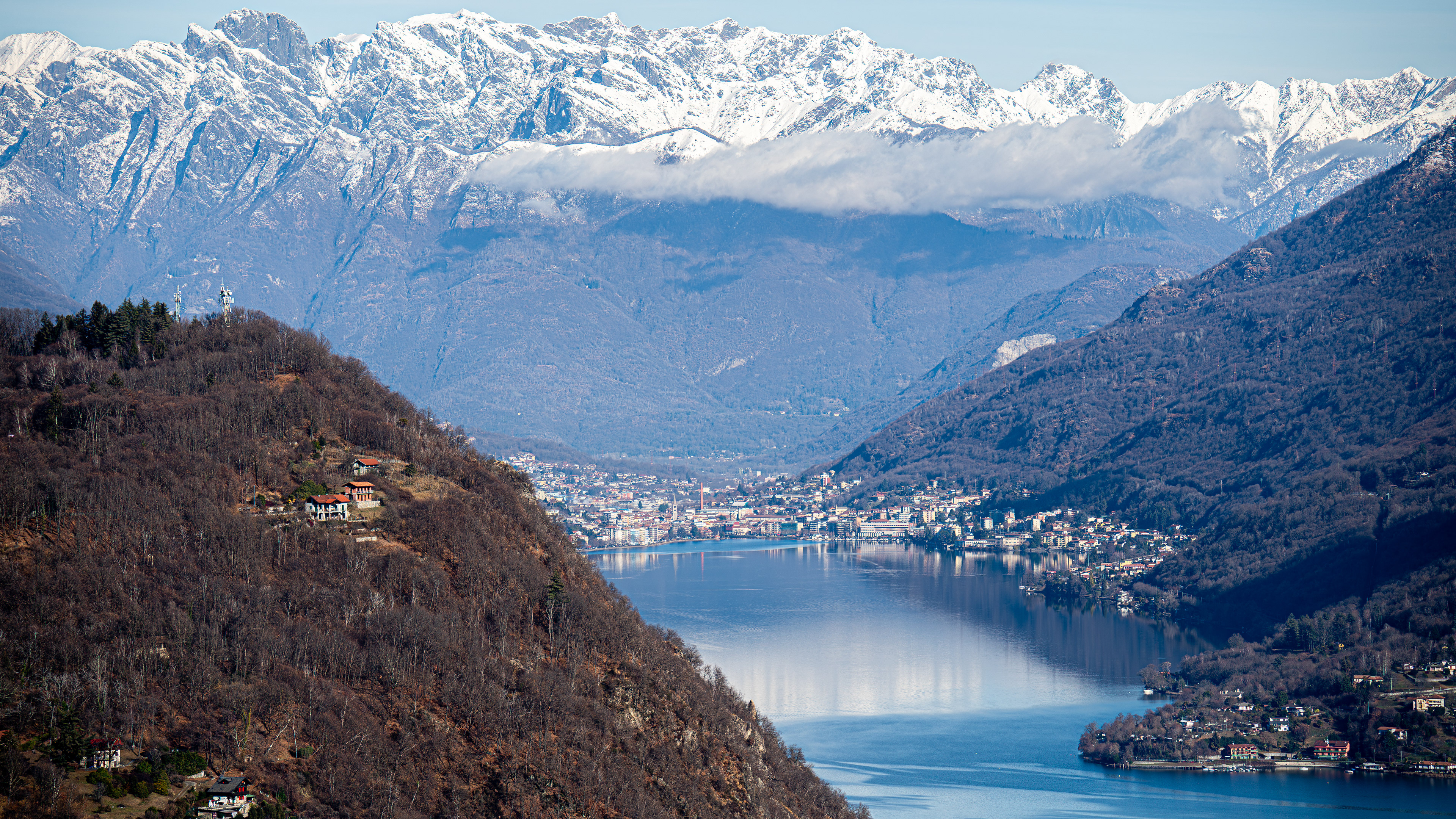 OMEGNA, LAGO D'ORTA, PIEMONTE