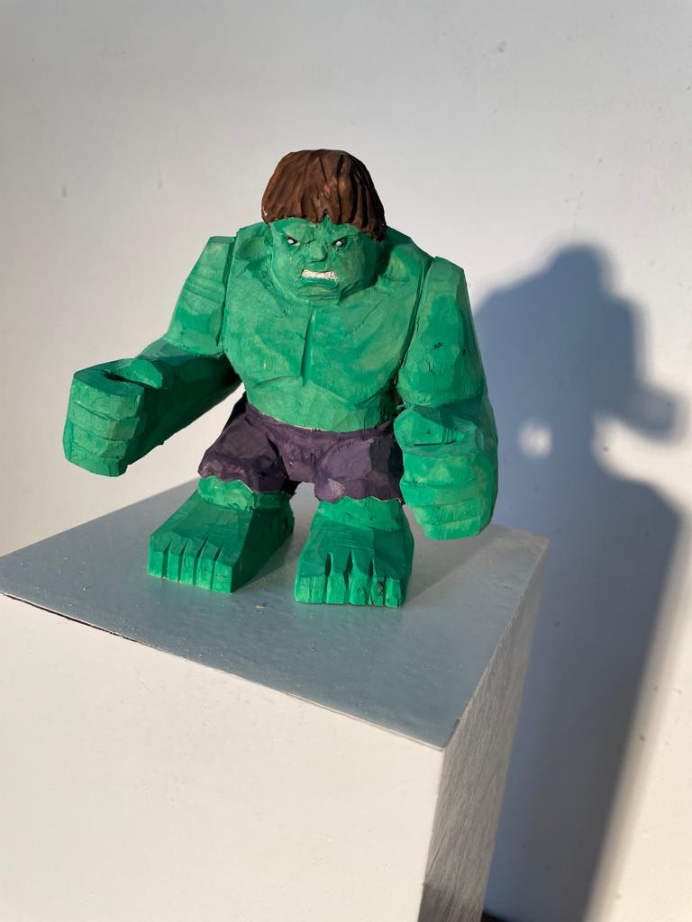 Holzfigur Figürliche Holzschnitzerei Holz Handwerk Kunst Pascal Erb