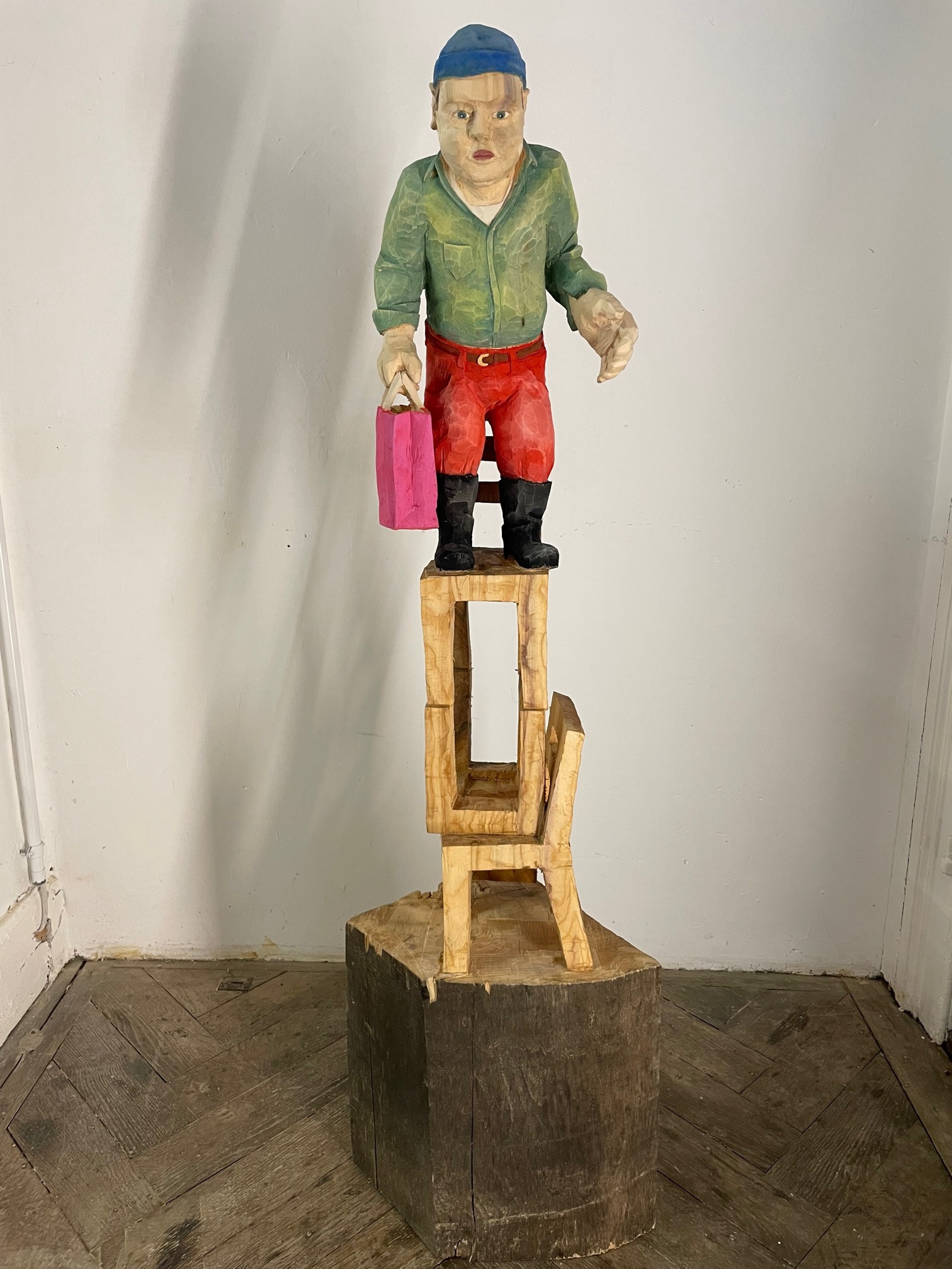 Holzfigur Figürliche Holzschnitzerei Holz Handwerk Kunst Pascal Erb