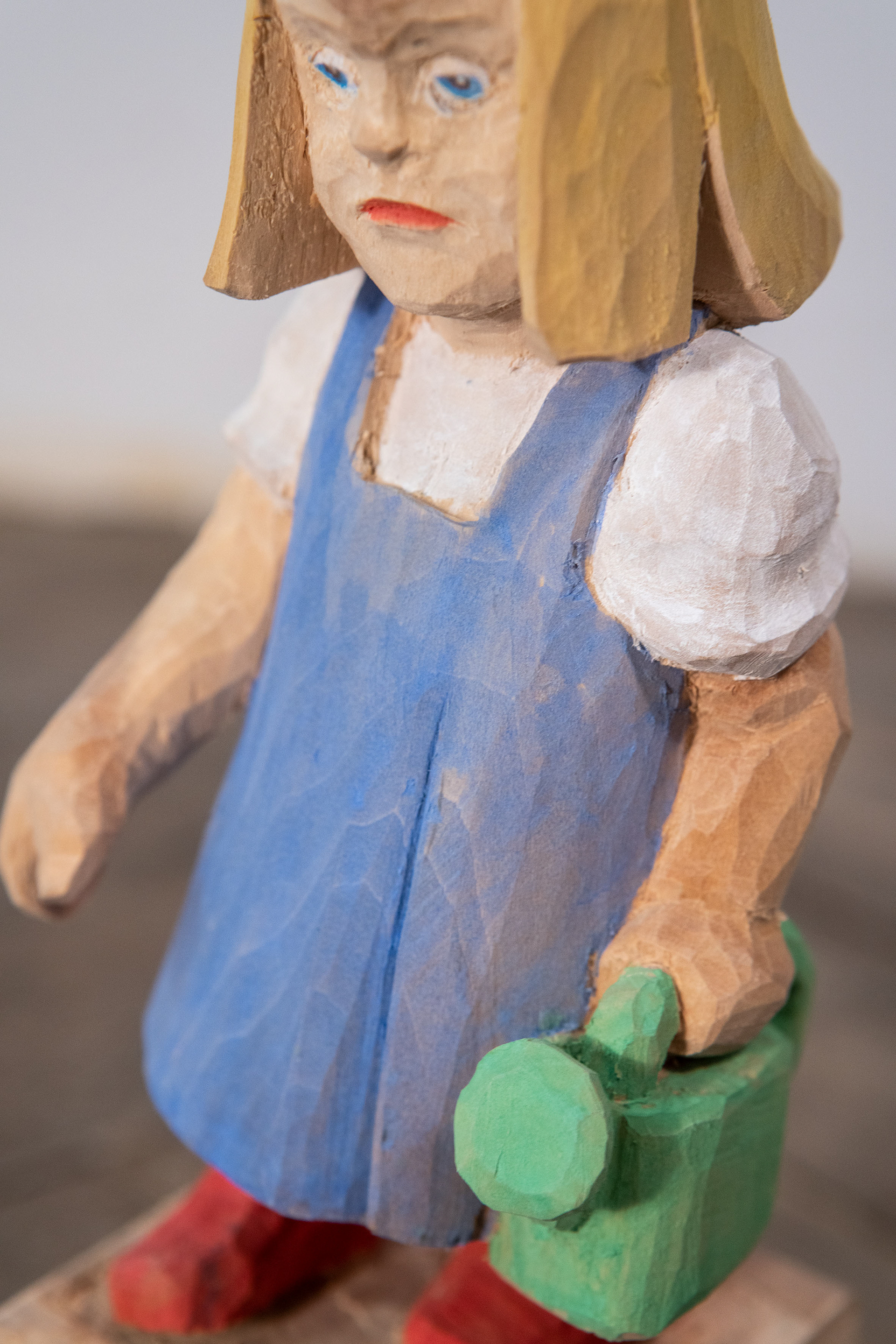 Holzfigur Figürliche Holzschnitzerei Holz Handwerk Kunst Pascal Erb