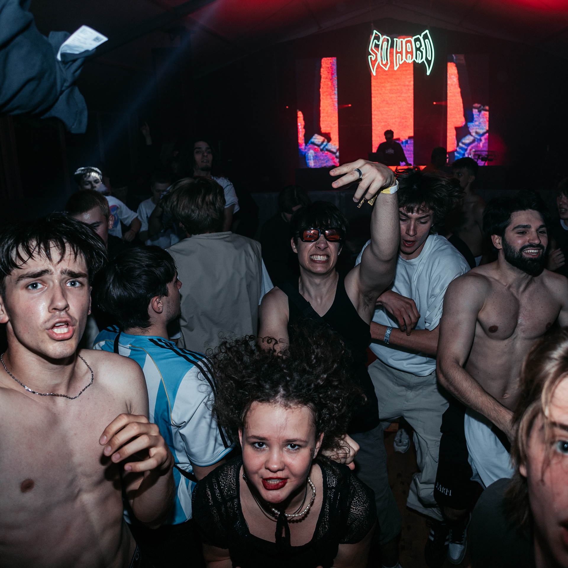 SO HARD Club Stage