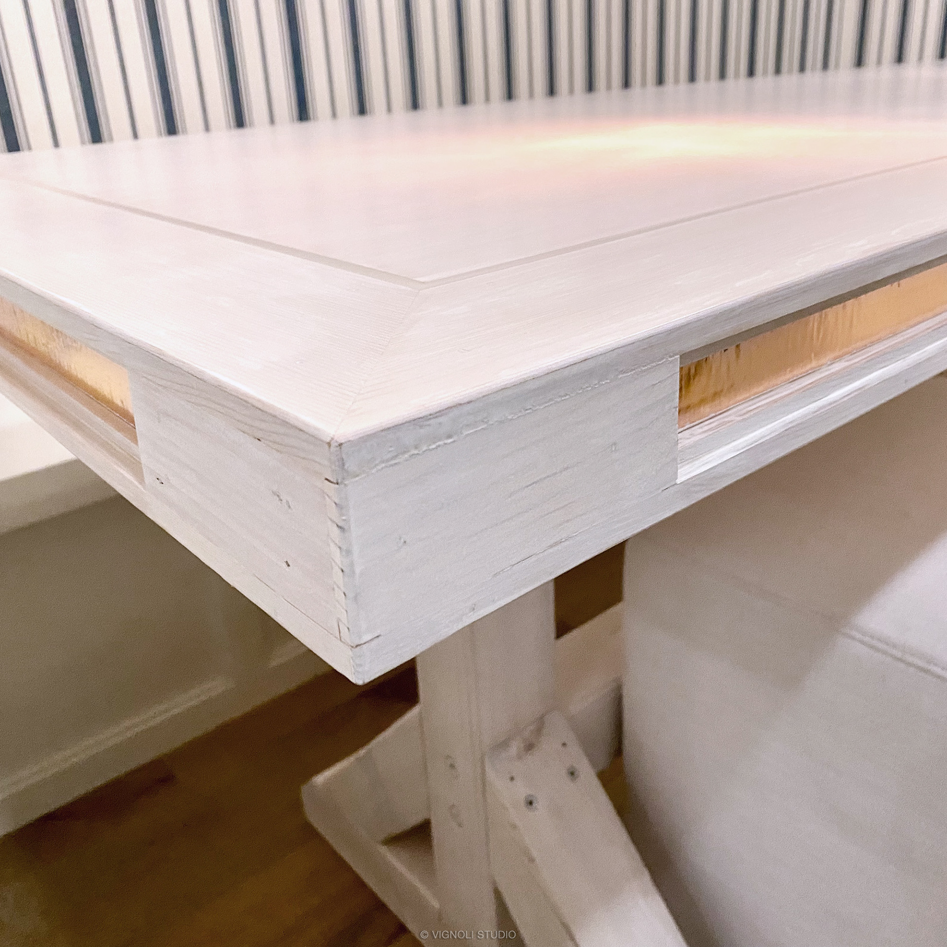 Table: Corner and Trim Detail