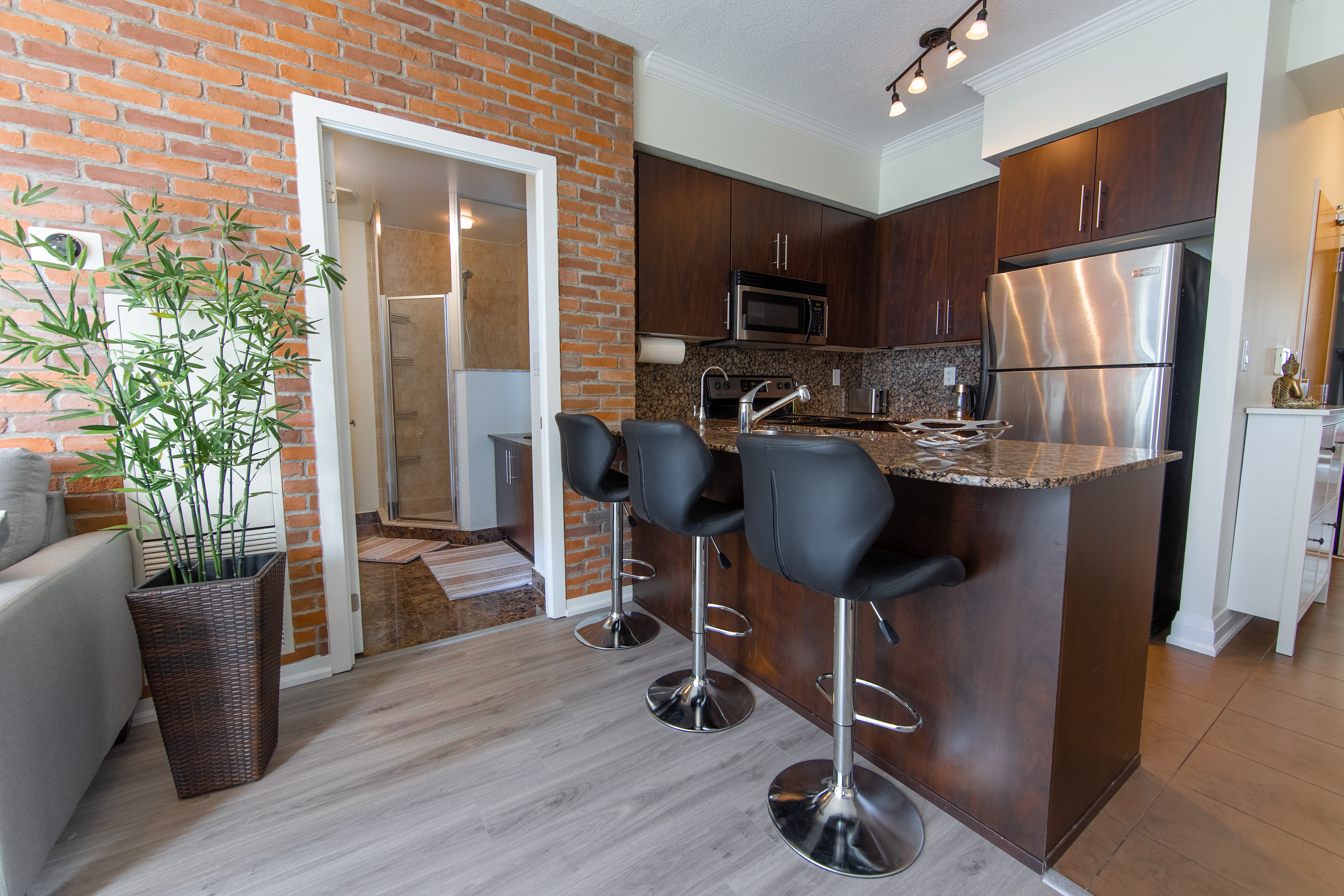 65 Bremner Blvd | Toronto, ON | Kitchen