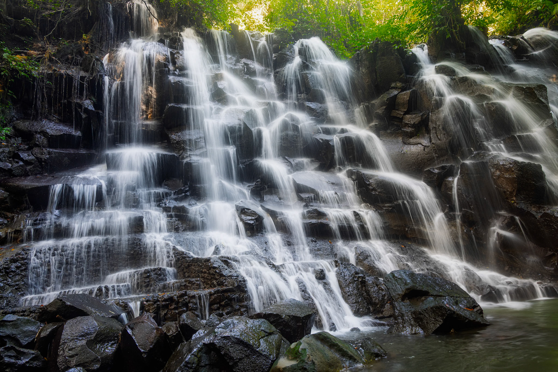 Kato Lampo Waterfall