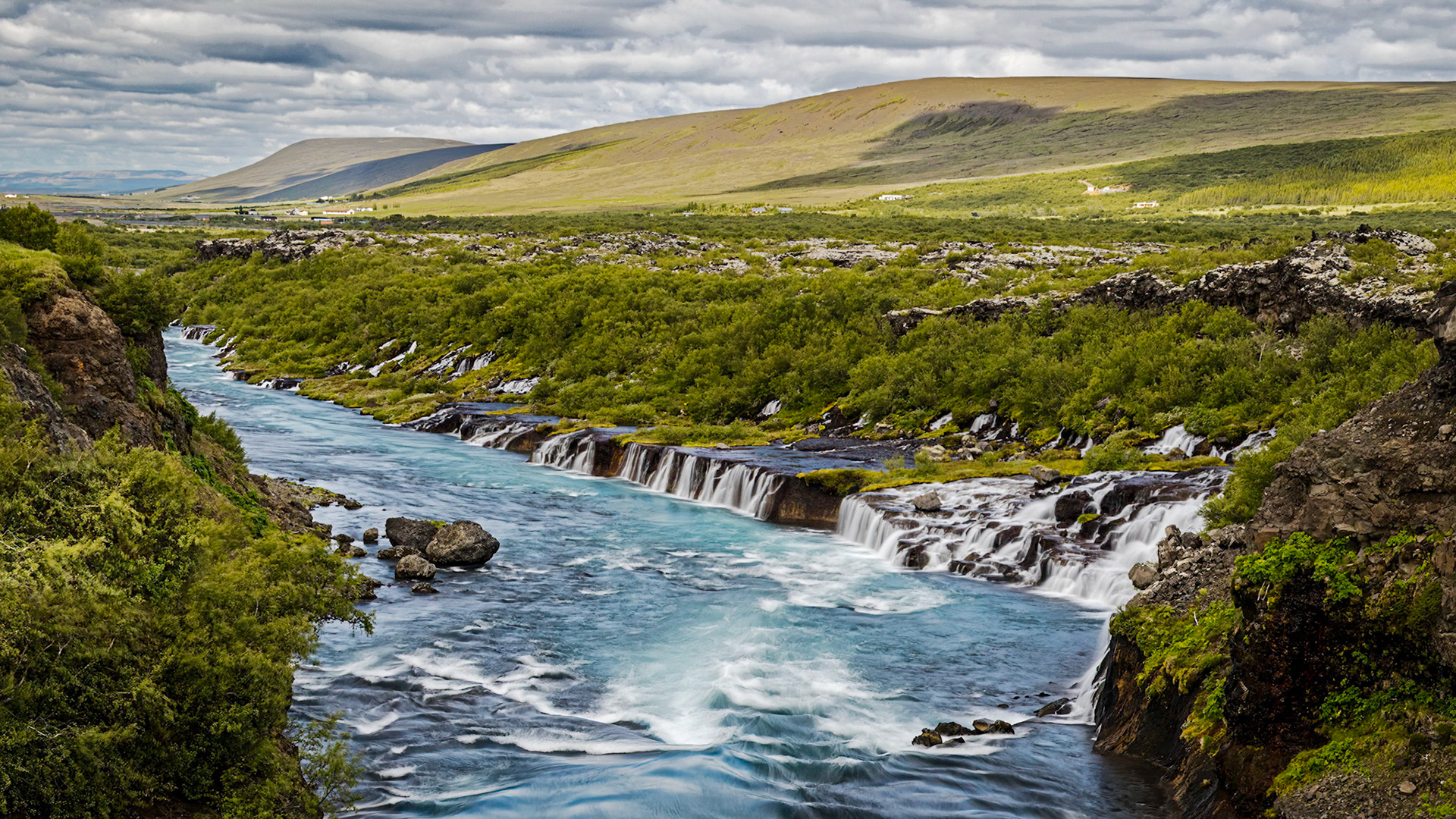 Hraunfossar