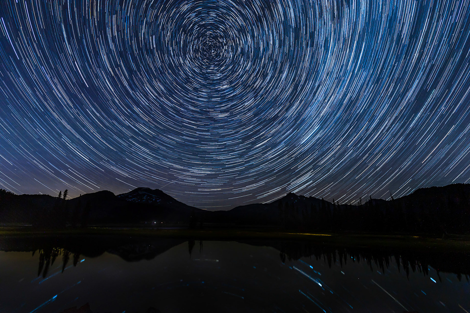 Sparks Lake Star Trails