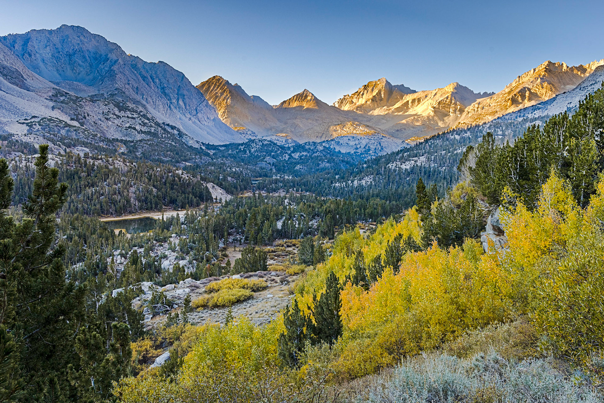 Little Lakes Valley Overlook (Mono Pass Trail)