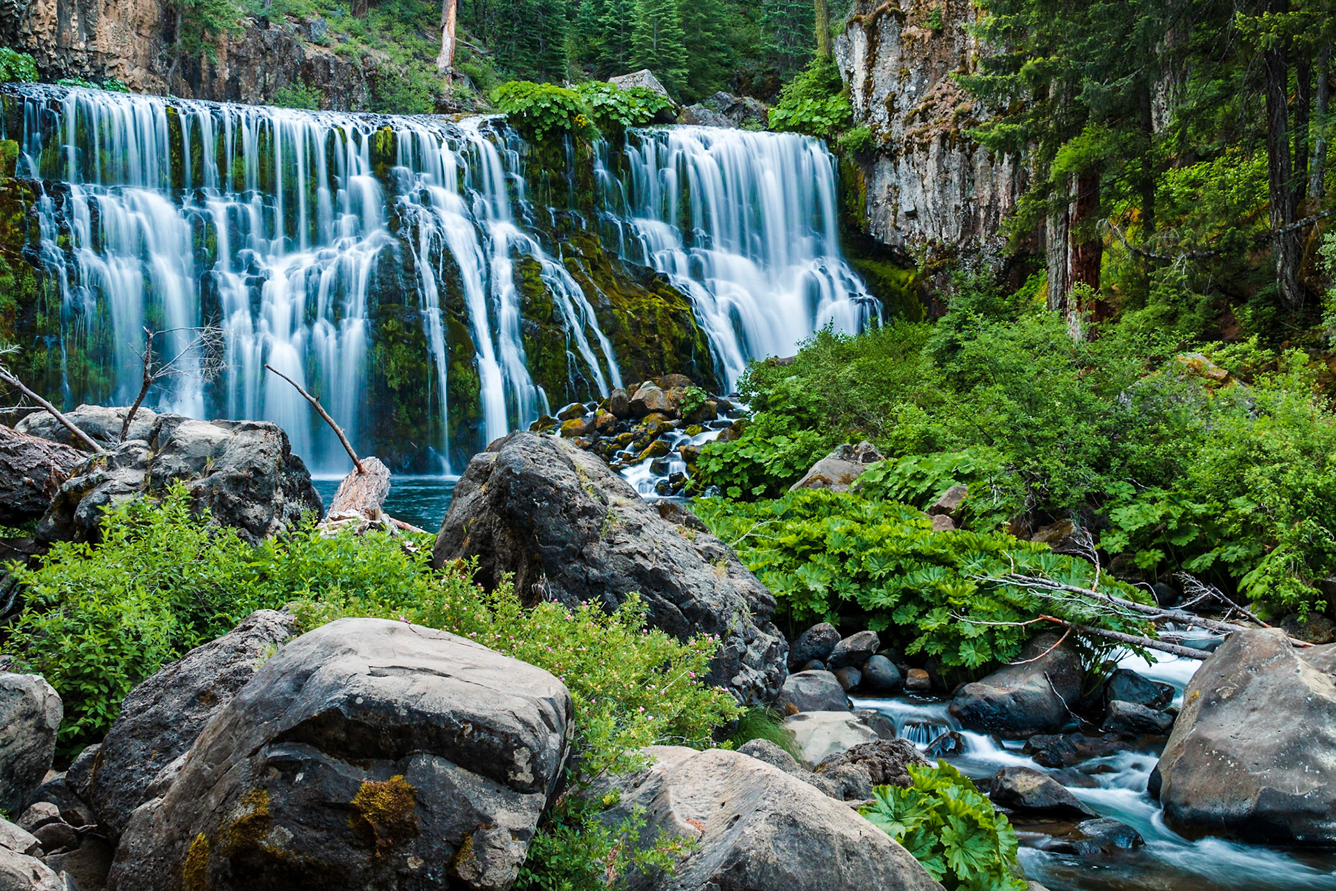 Middle McCloud Falls