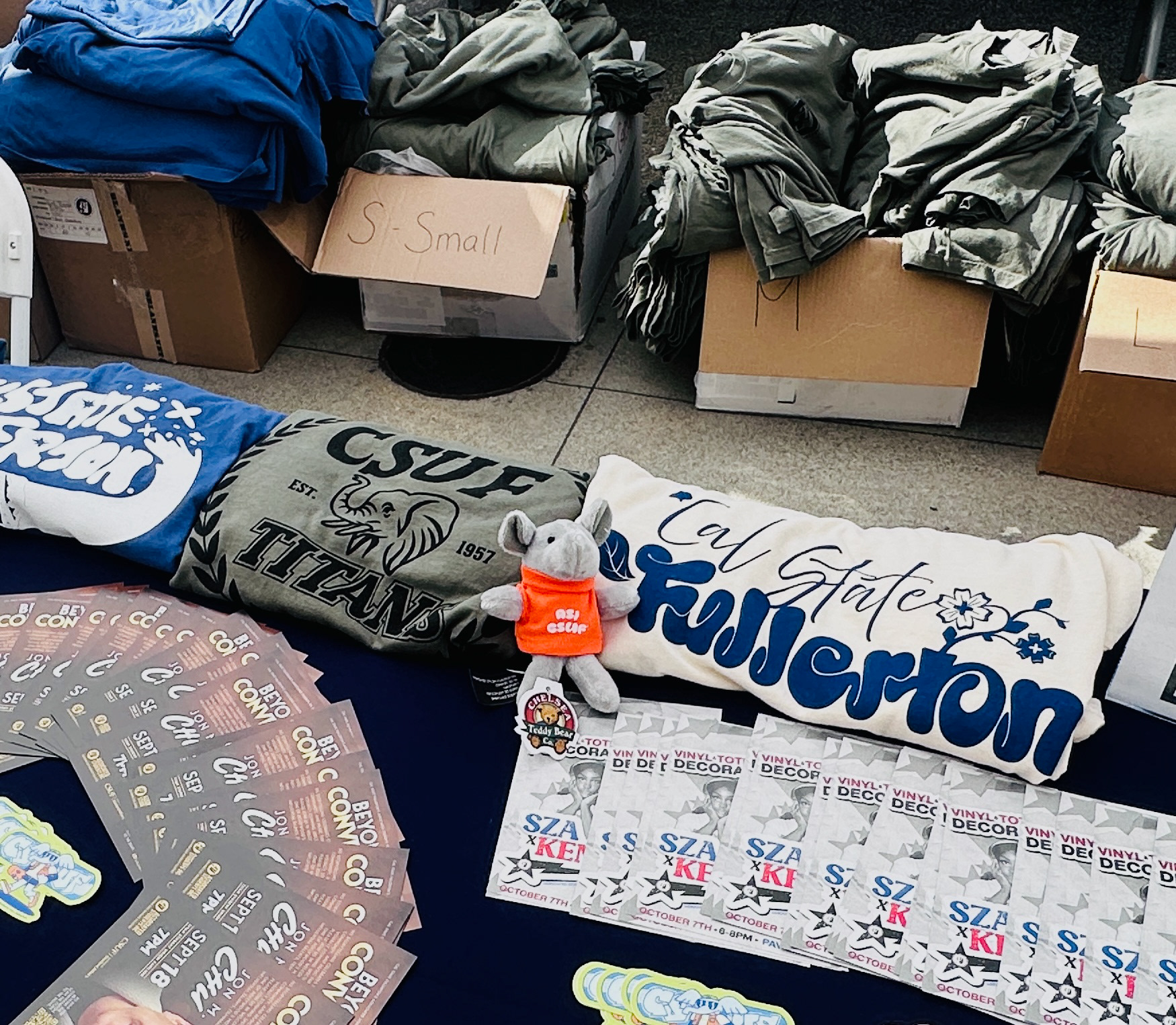 T-Shirt Giveaway (ft small elephant t-shirt also designed by me)