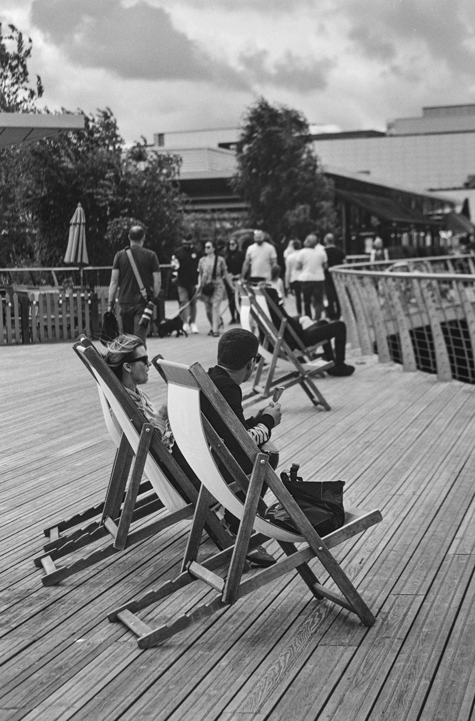 Canon AV-1 - Ilford FP4+ - 125