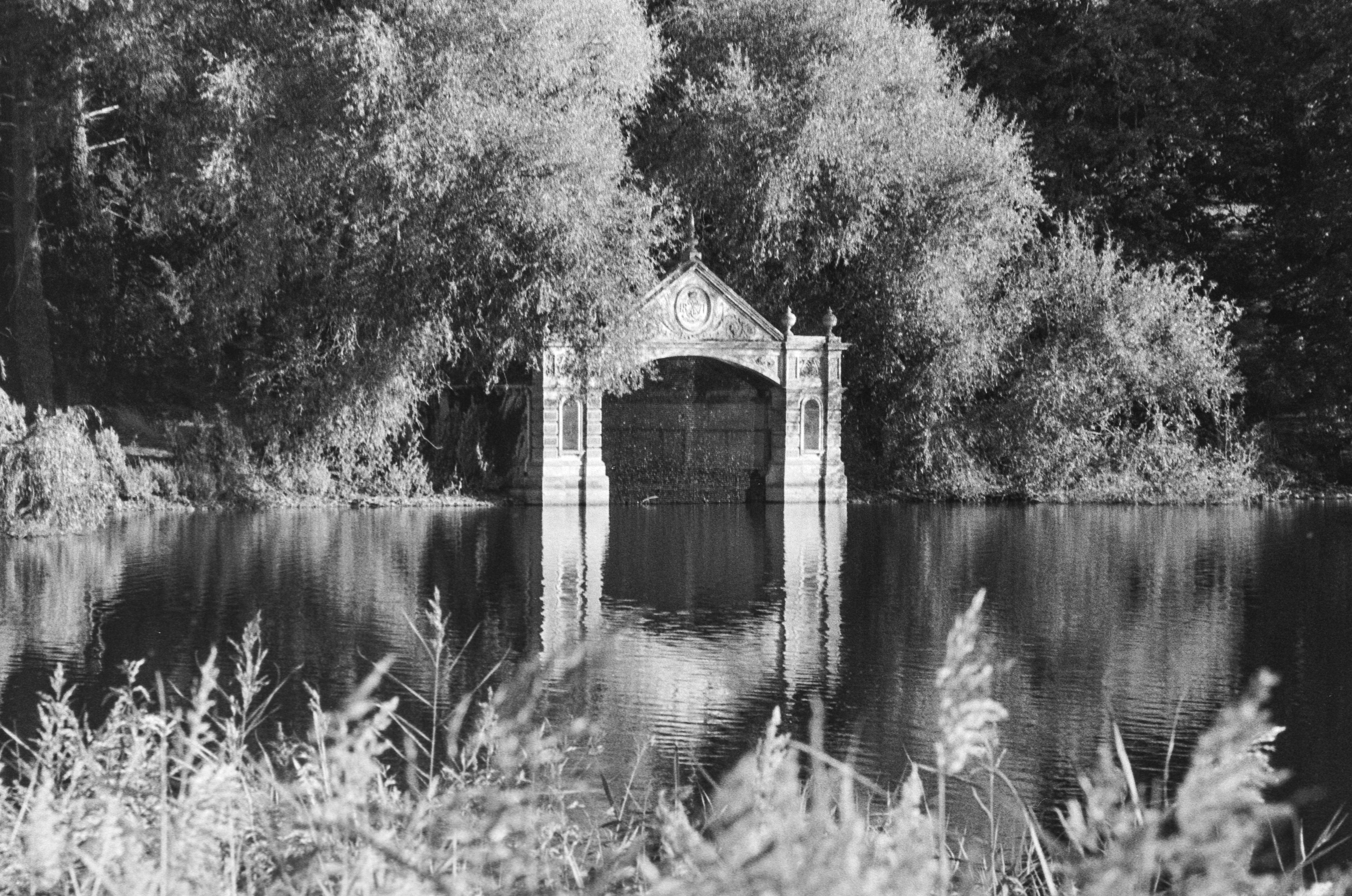 Canon EOS 3 - Kentmere pan - 400