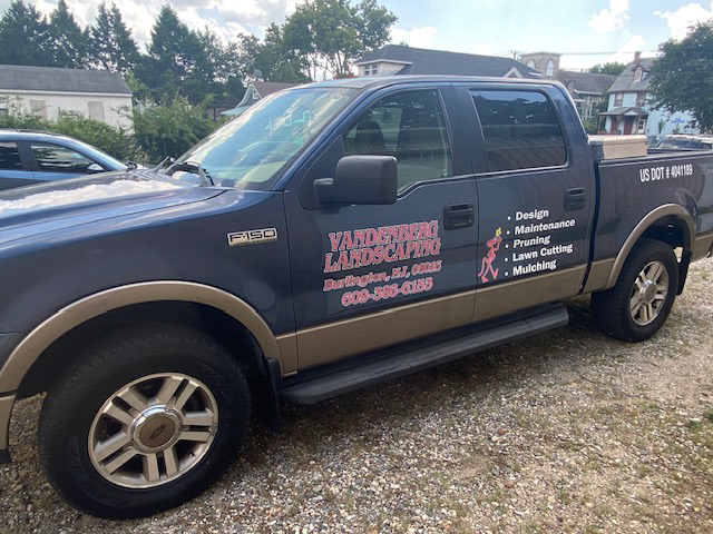 Vinyl Truck Lettering